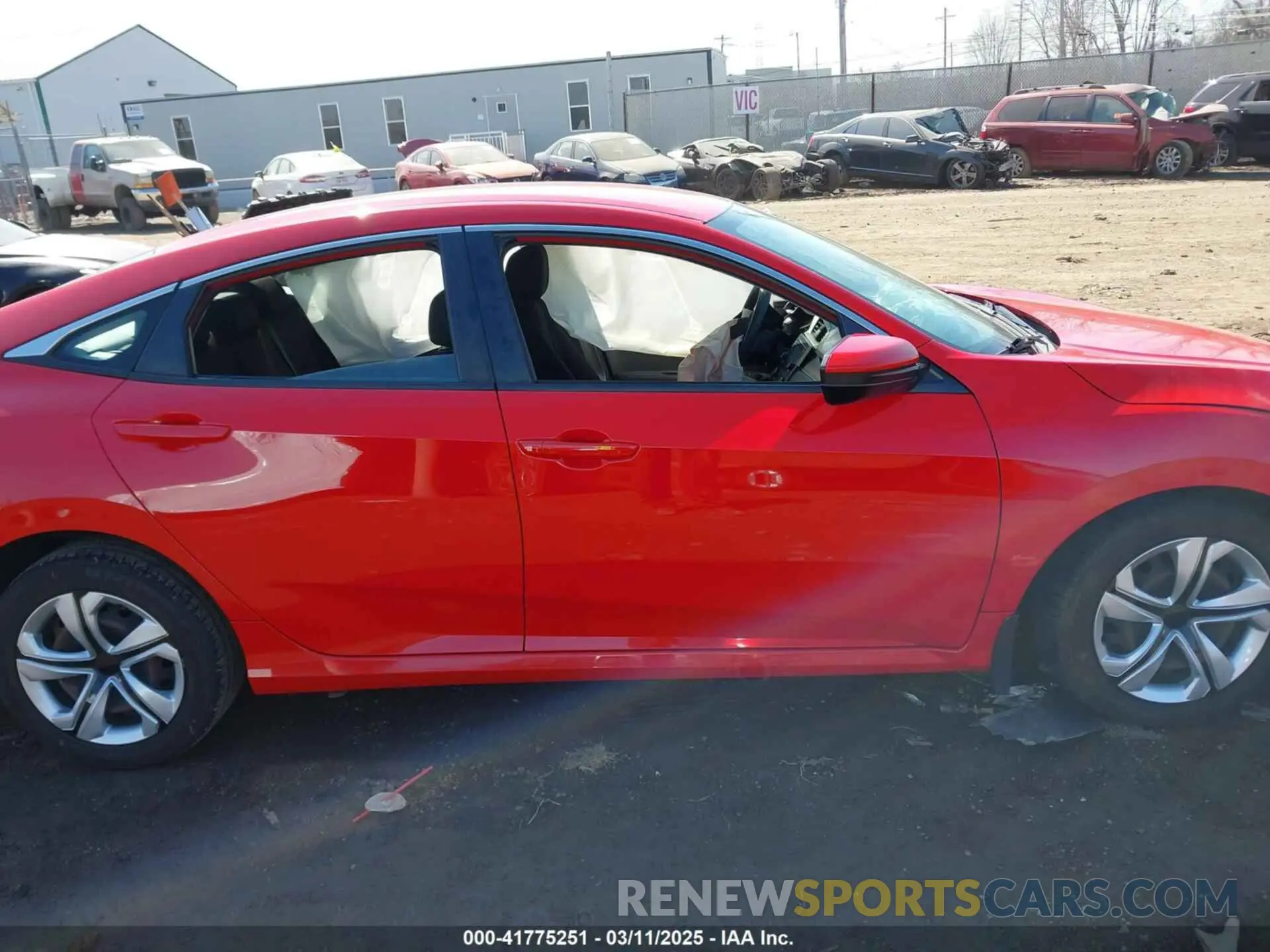 13 Photograph of a damaged car 2HGFC2F65KH535558 HONDA CIVIC 2019