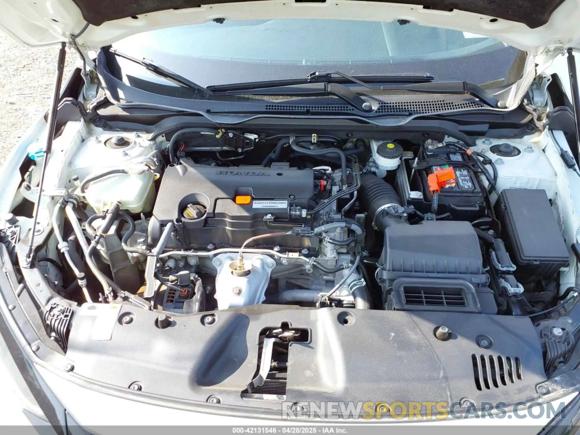 10 Photograph of a damaged car 2HGFC2F66KH567189 HONDA CIVIC 2019