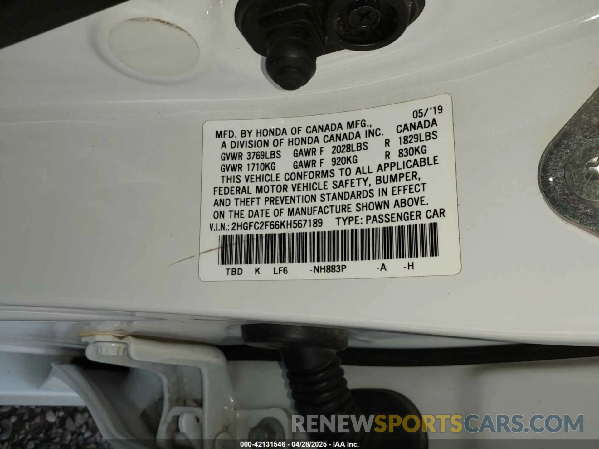 9 Photograph of a damaged car 2HGFC2F66KH567189 HONDA CIVIC 2019