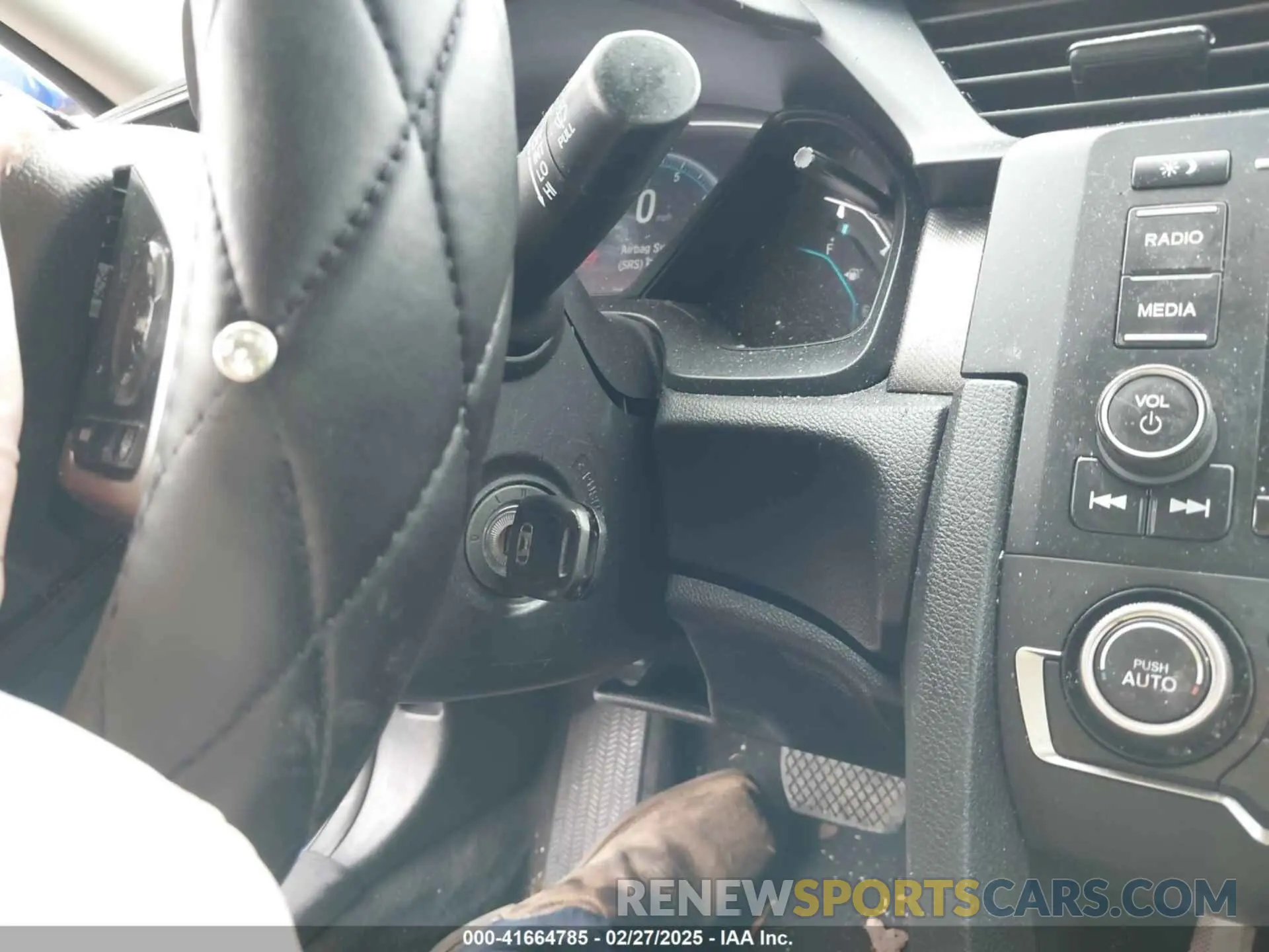 11 Photograph of a damaged car 2HGFC2F66KH575874 HONDA CIVIC 2019