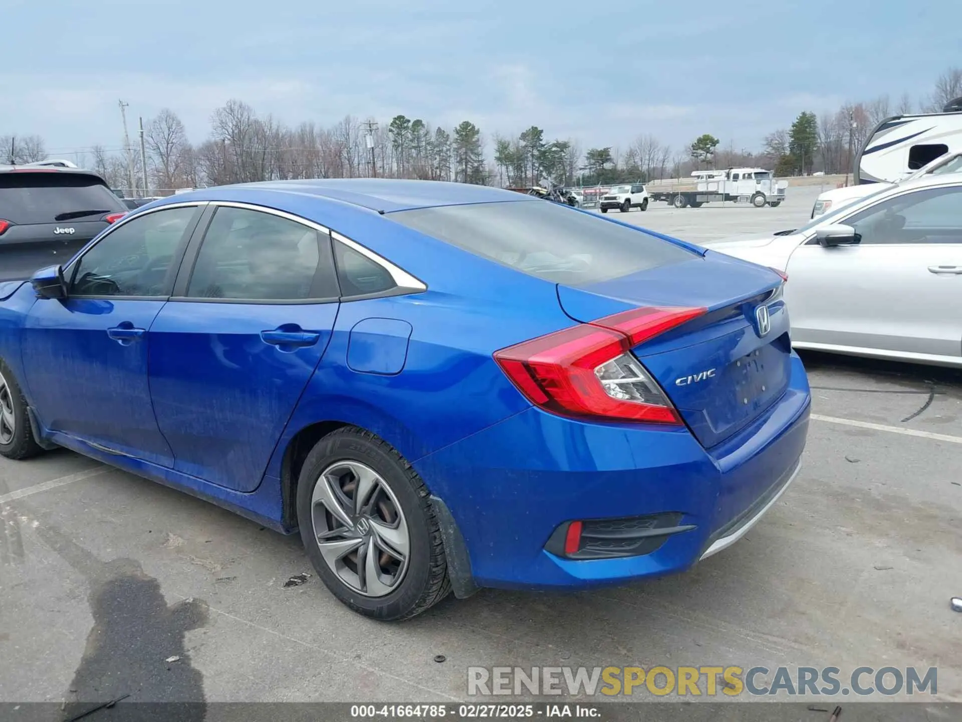 3 Photograph of a damaged car 2HGFC2F66KH575874 HONDA CIVIC 2019