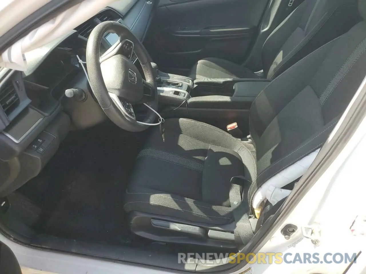 7 Photograph of a damaged car 2HGFC2F66KH585479 HONDA CIVIC 2019
