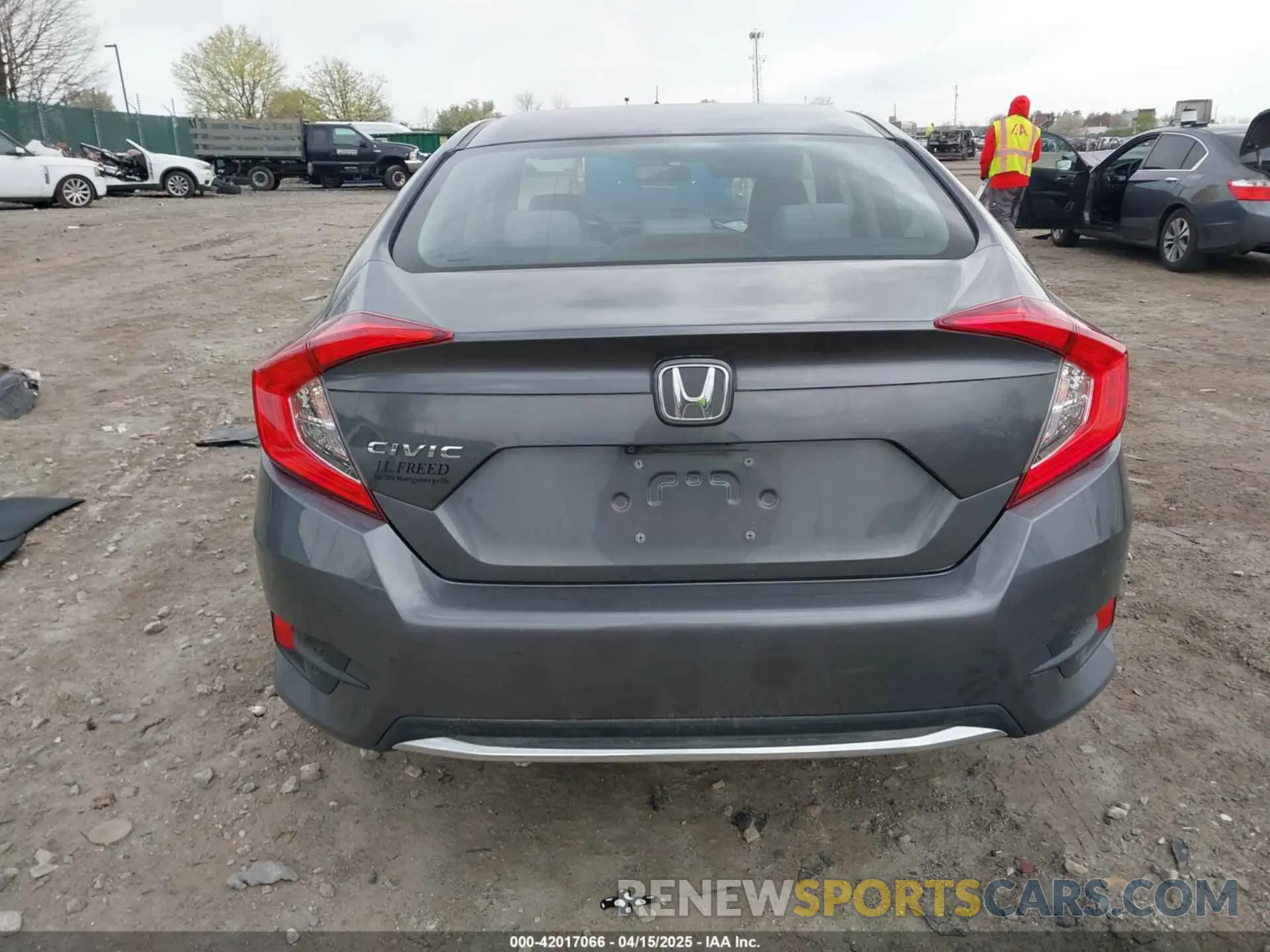 16 Фотография поврежденного автомобиля 2HGFC2F66KH595946 HONDA CIVIC 2019