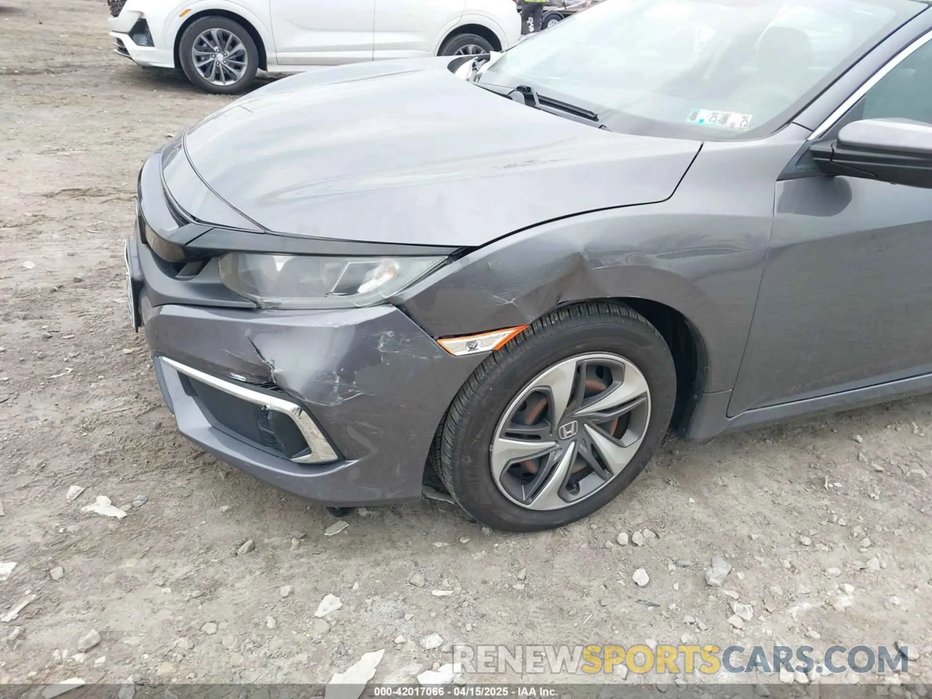 6 Фотография поврежденного автомобиля 2HGFC2F66KH595946 HONDA CIVIC 2019