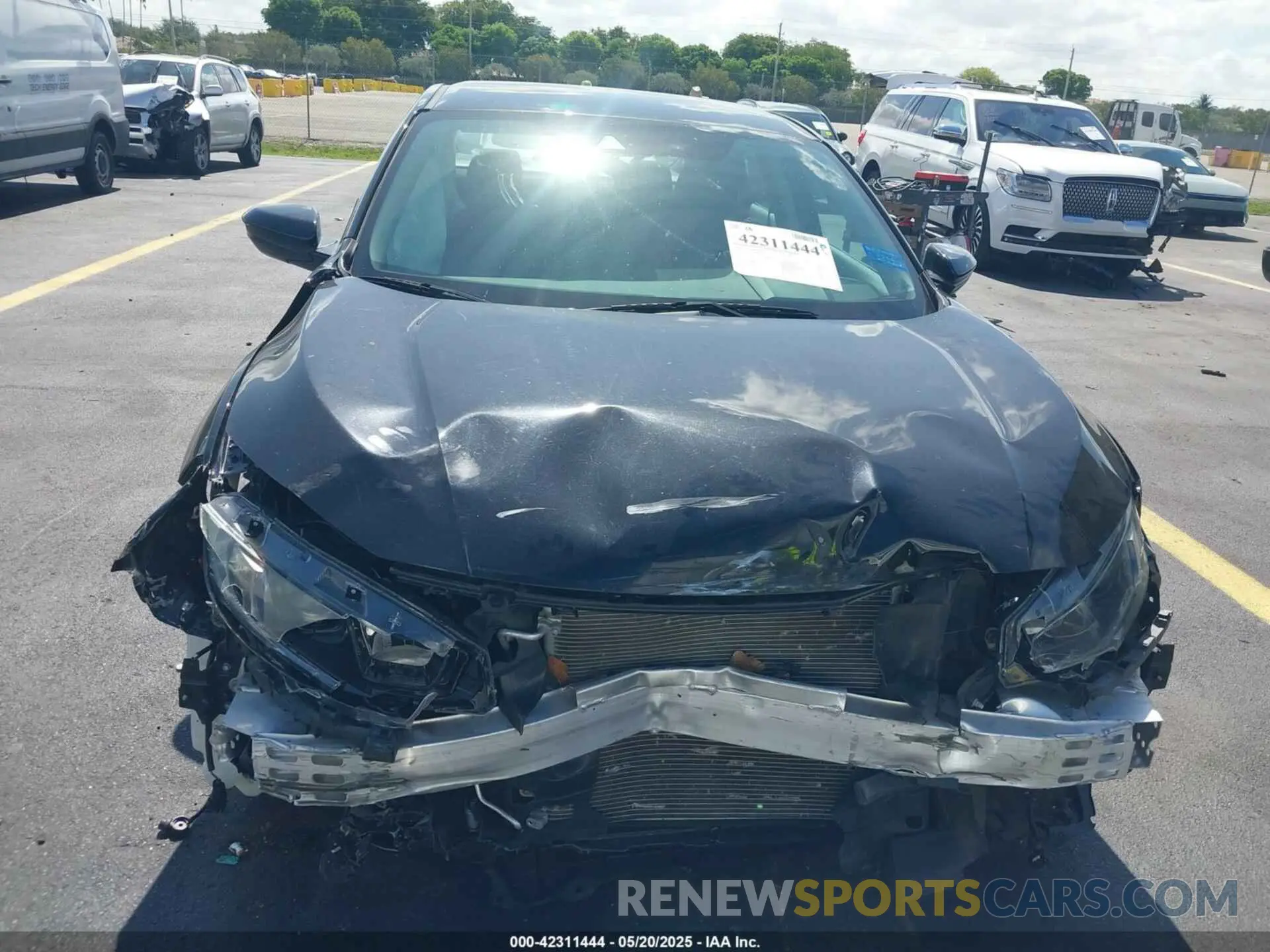 13 Photograph of a damaged car 2HGFC2F66KH598782 HONDA CIVIC 2019