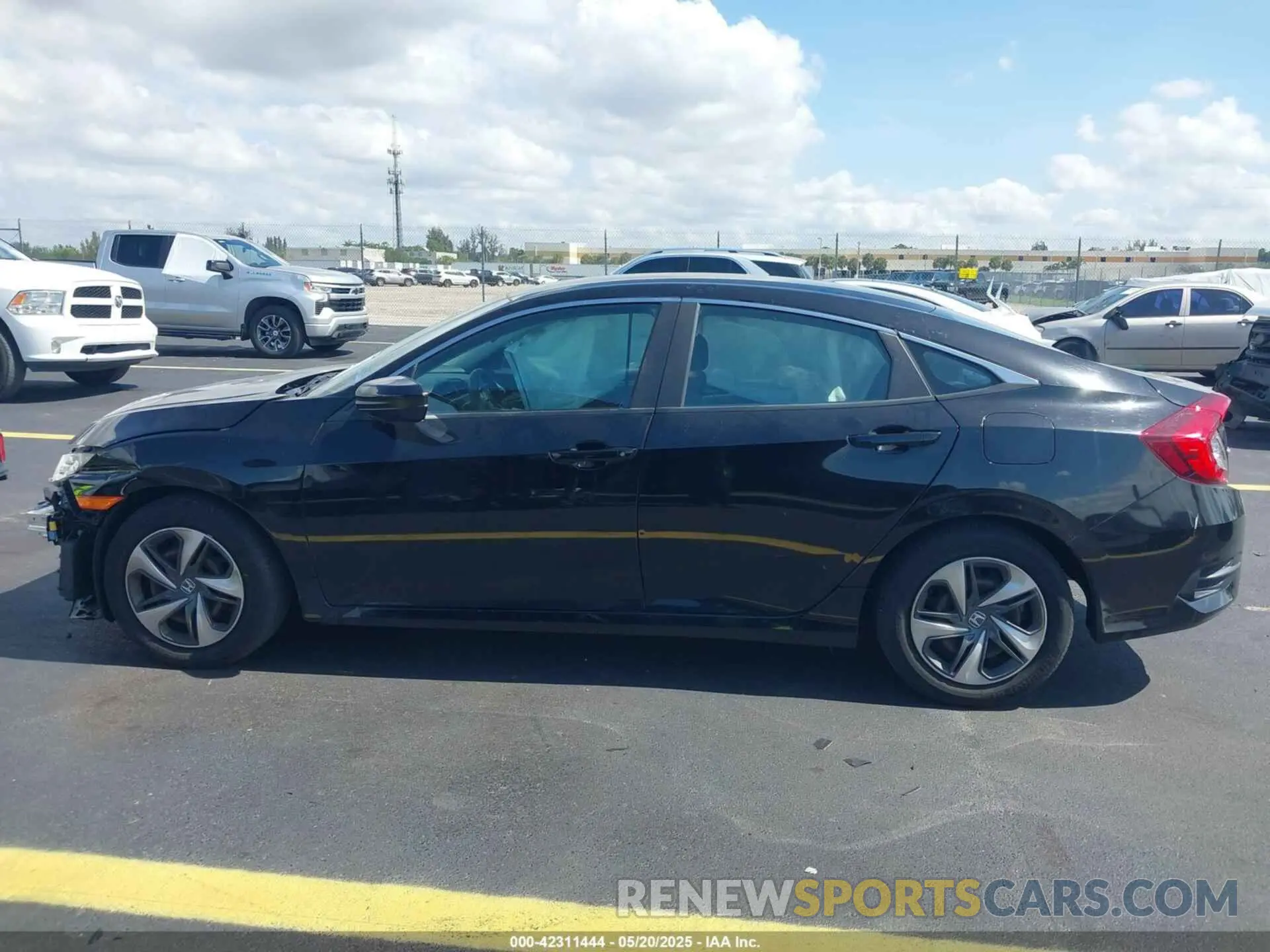 15 Photograph of a damaged car 2HGFC2F66KH598782 HONDA CIVIC 2019