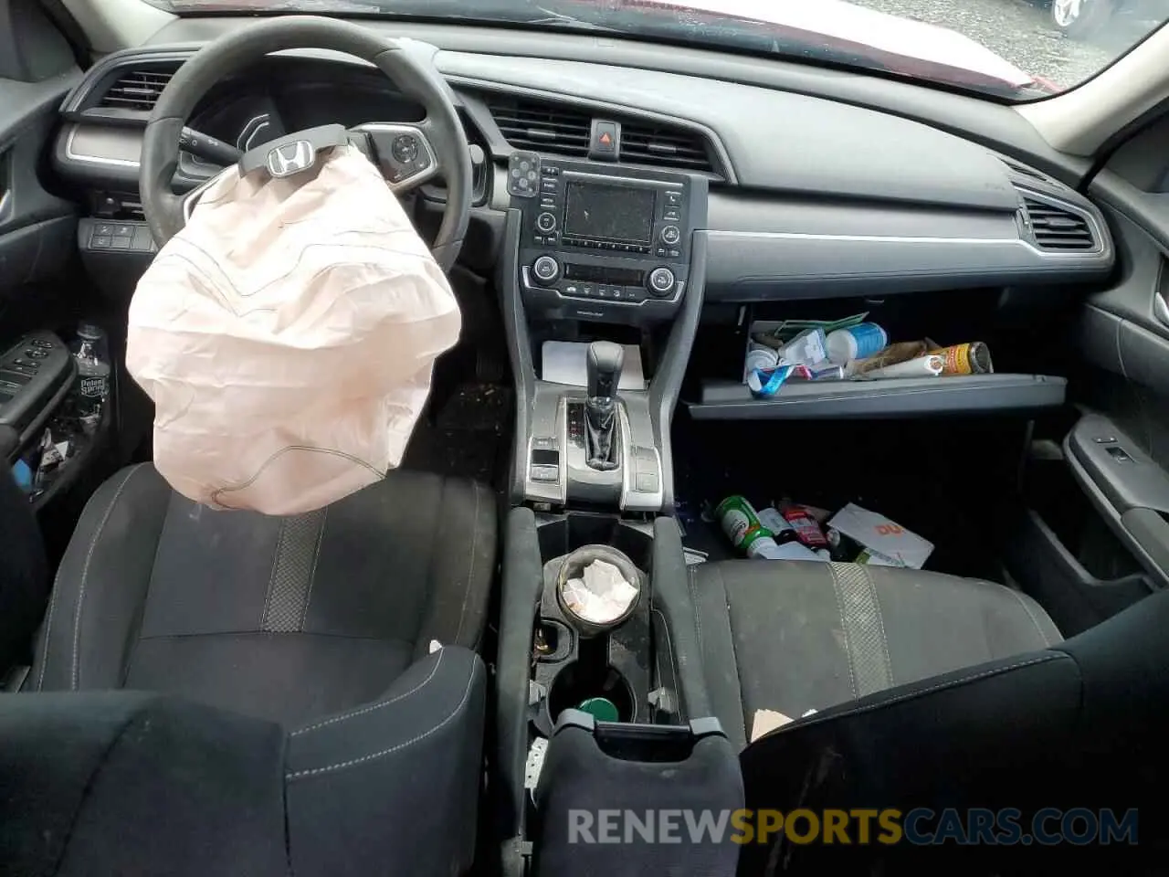 8 Photograph of a damaged car 2HGFC2F66KH606105 HONDA CIVIC 2019