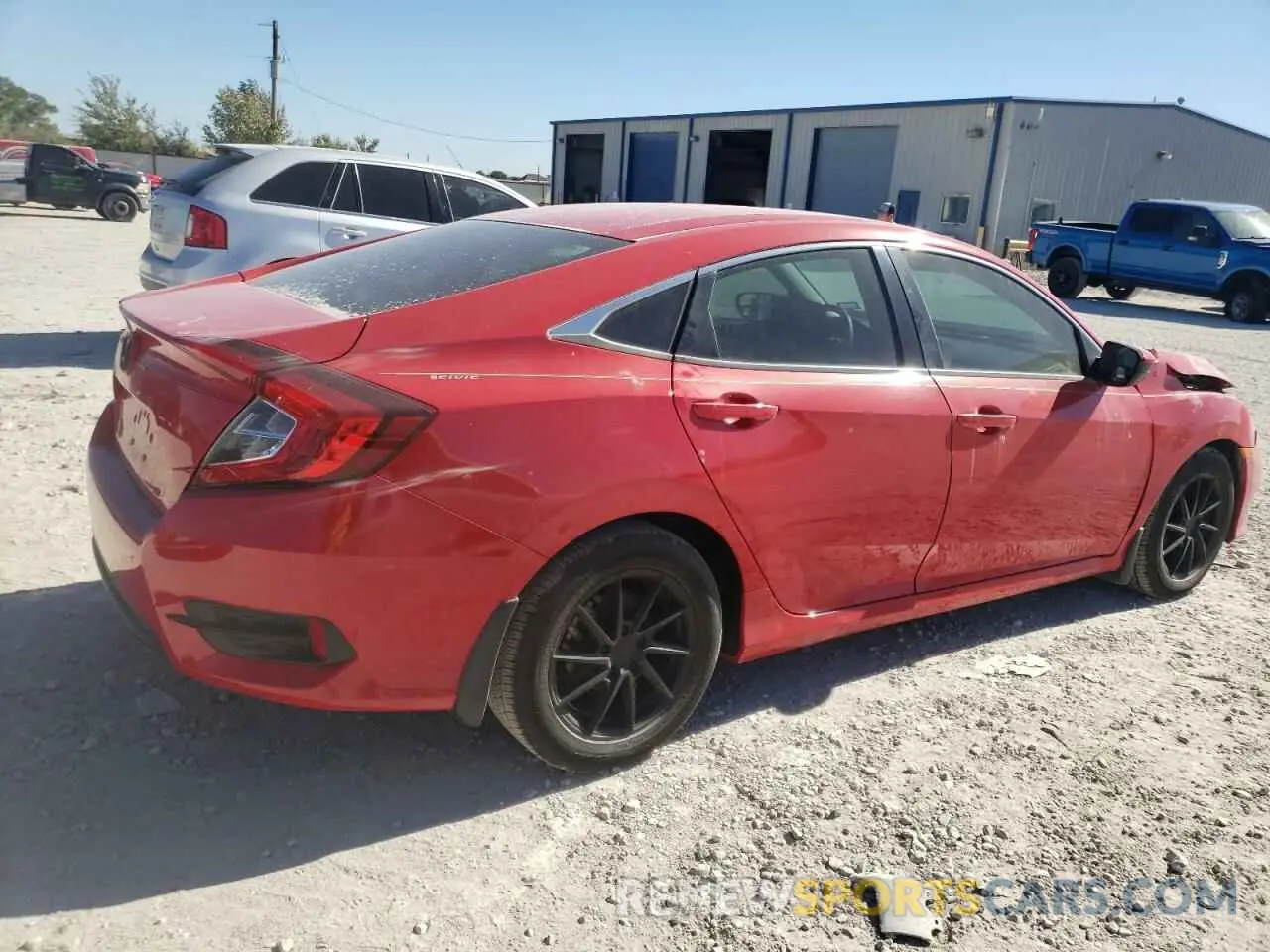 3 Фотография поврежденного автомобиля 2HGFC2F67KH512055 HONDA CIVIC 2019