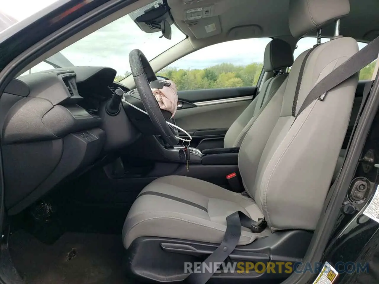 7 Photograph of a damaged car 2HGFC2F67KH546142 HONDA CIVIC 2019