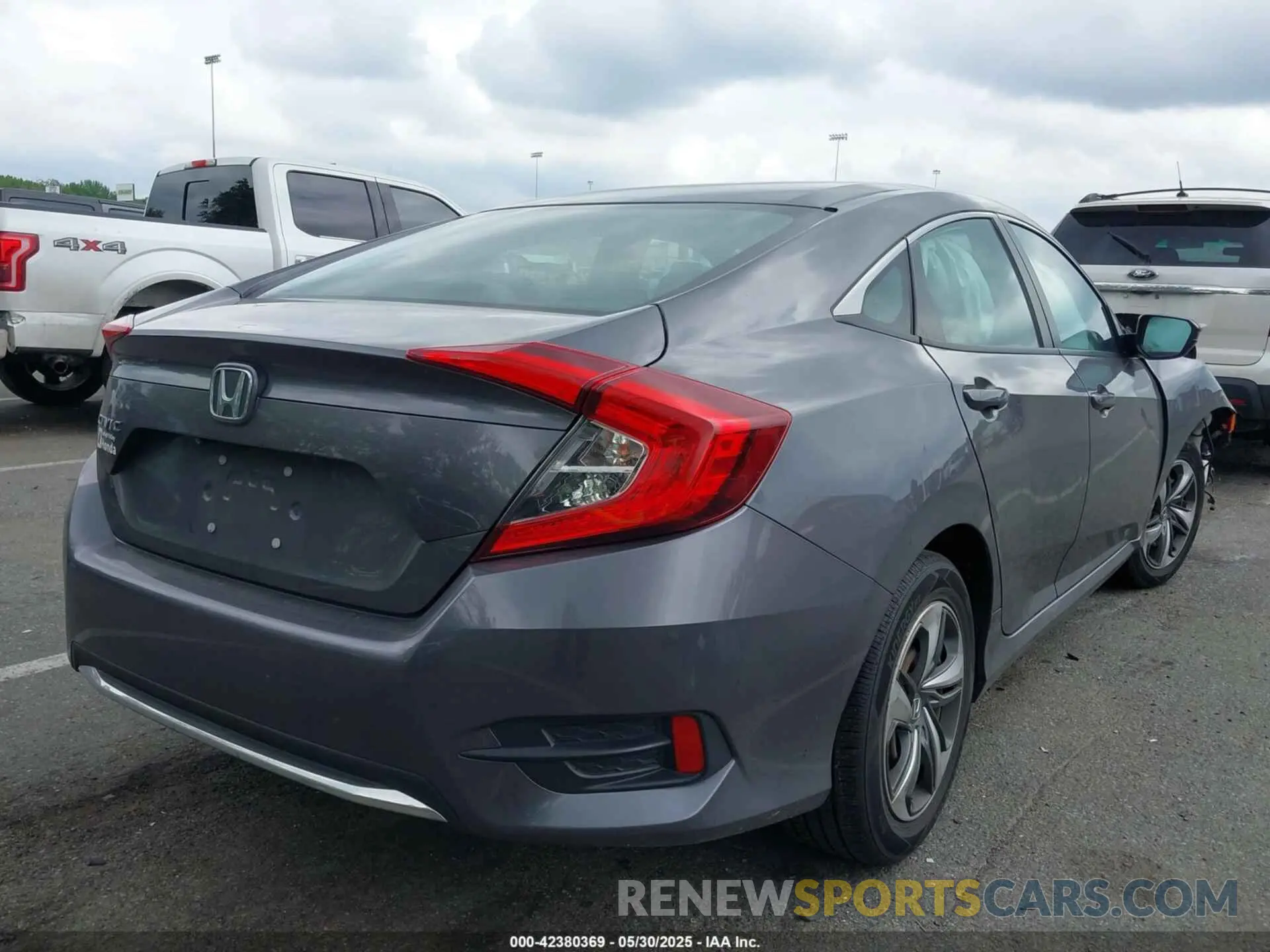 4 Photograph of a damaged car 2HGFC2F67KH551440 HONDA CIVIC 2019