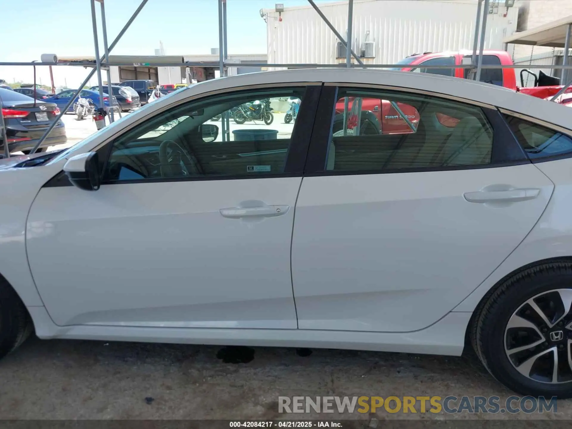 14 Photograph of a damaged car 2HGFC2F67KH568920 HONDA CIVIC 2019