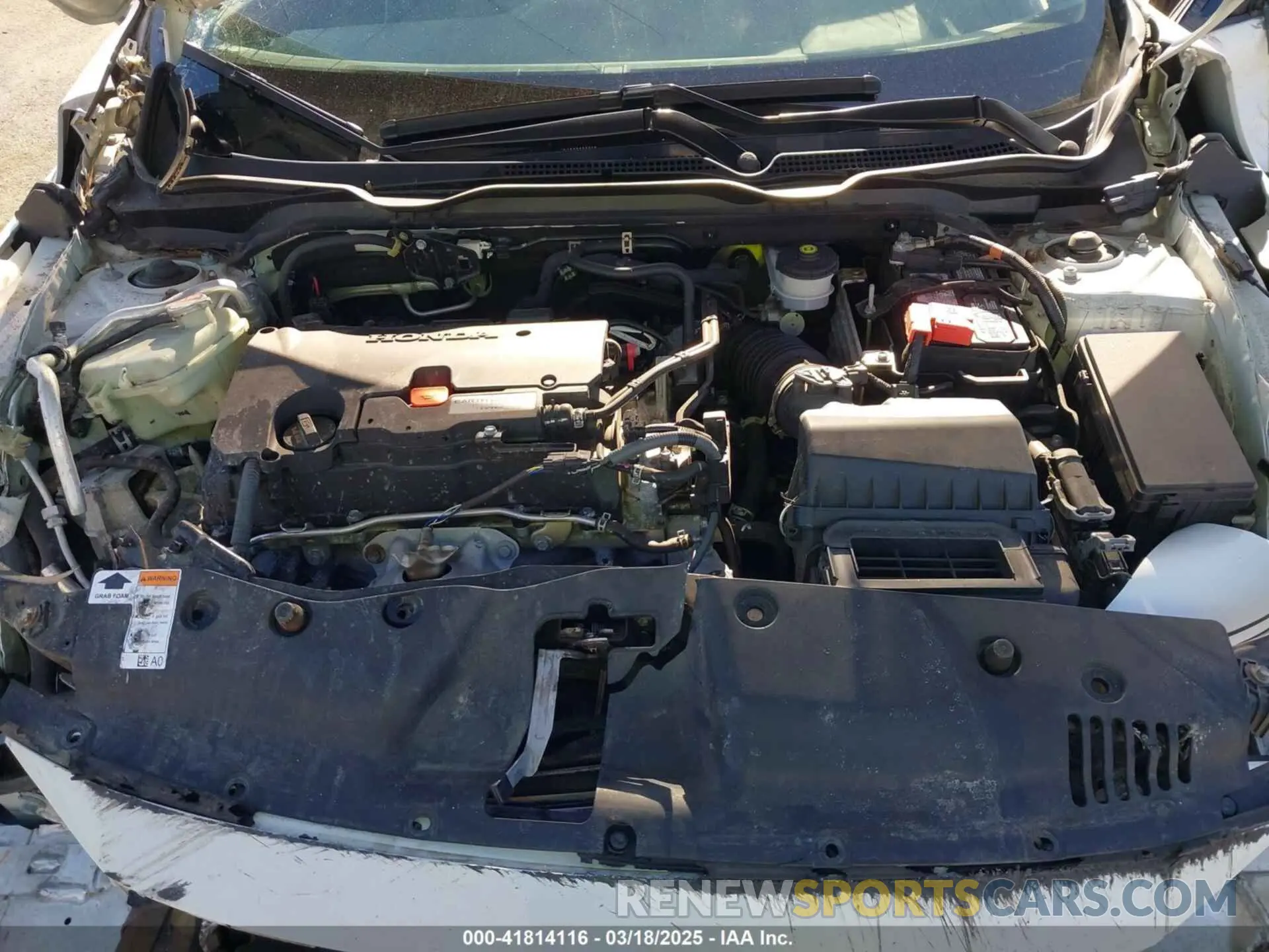 10 Photograph of a damaged car 2HGFC2F67KH572191 HONDA CIVIC 2019