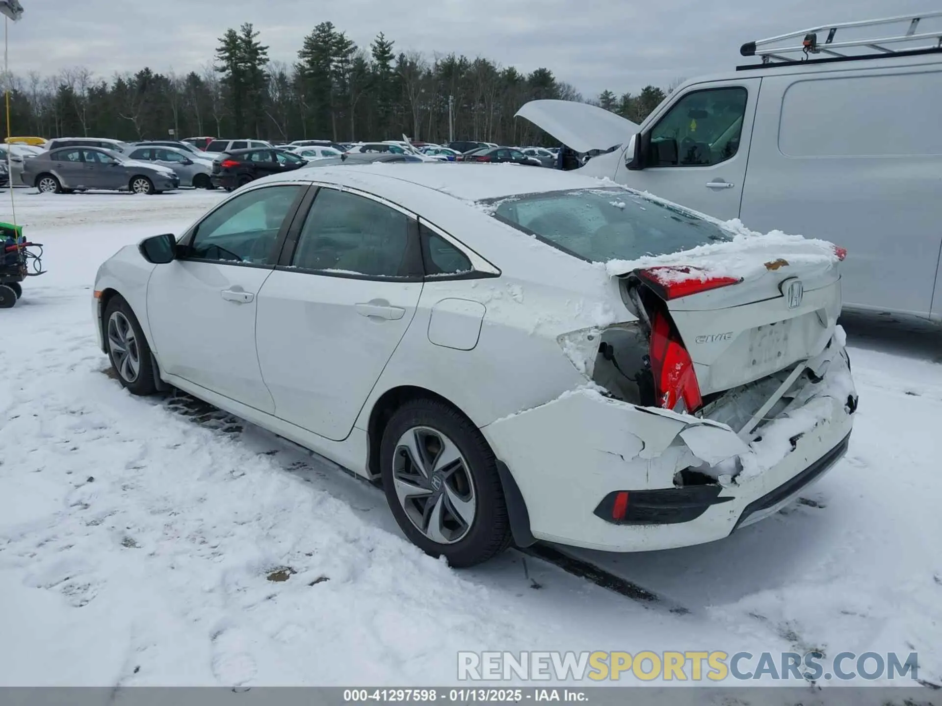 3 Photograph of a damaged car 2HGFC2F67KH581117 HONDA CIVIC 2019