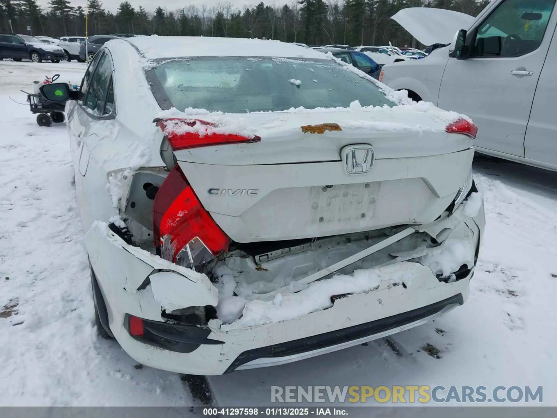 6 Photograph of a damaged car 2HGFC2F67KH581117 HONDA CIVIC 2019