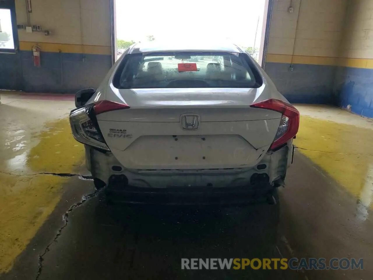6 Фотография поврежденного автомобиля 2HGFC2F68KH570630 HONDA CIVIC 2019