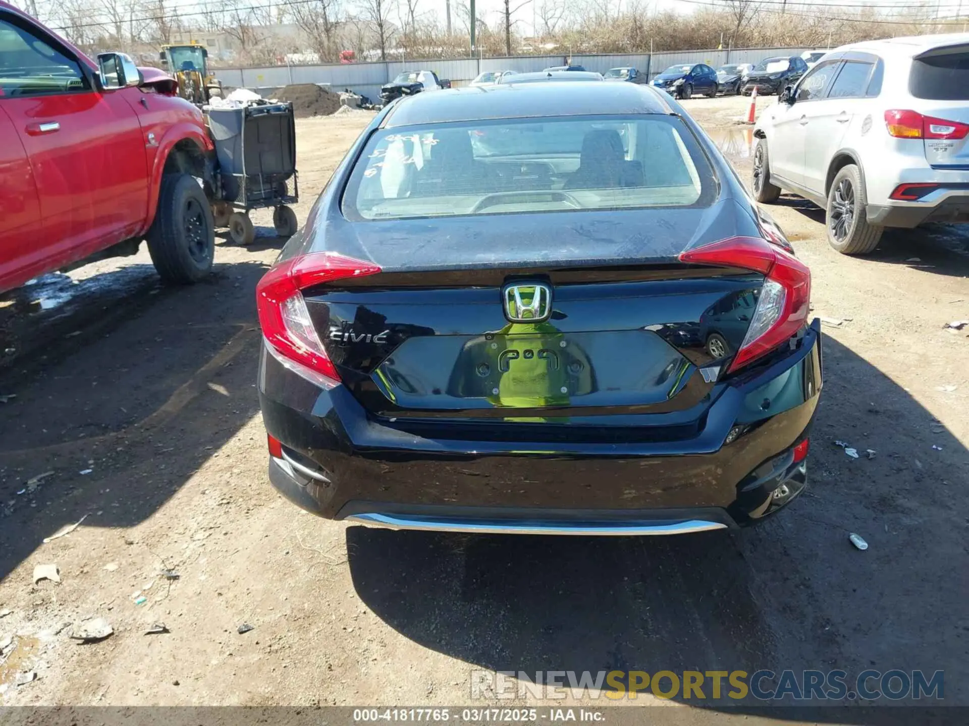 17 Фотография поврежденного автомобиля 2HGFC2F68KH574418 HONDA CIVIC 2019