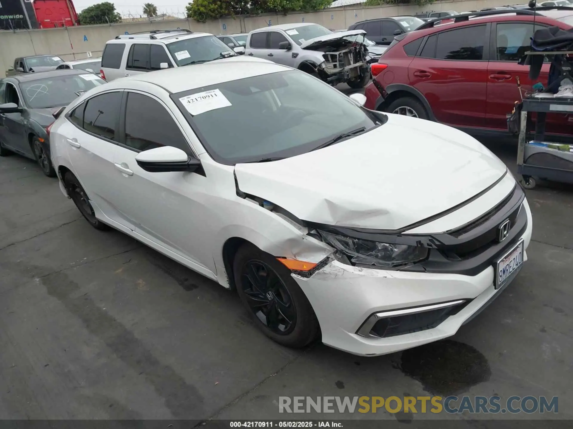 1 Photograph of a damaged car 2HGFC2F68KH587637 HONDA CIVIC 2019