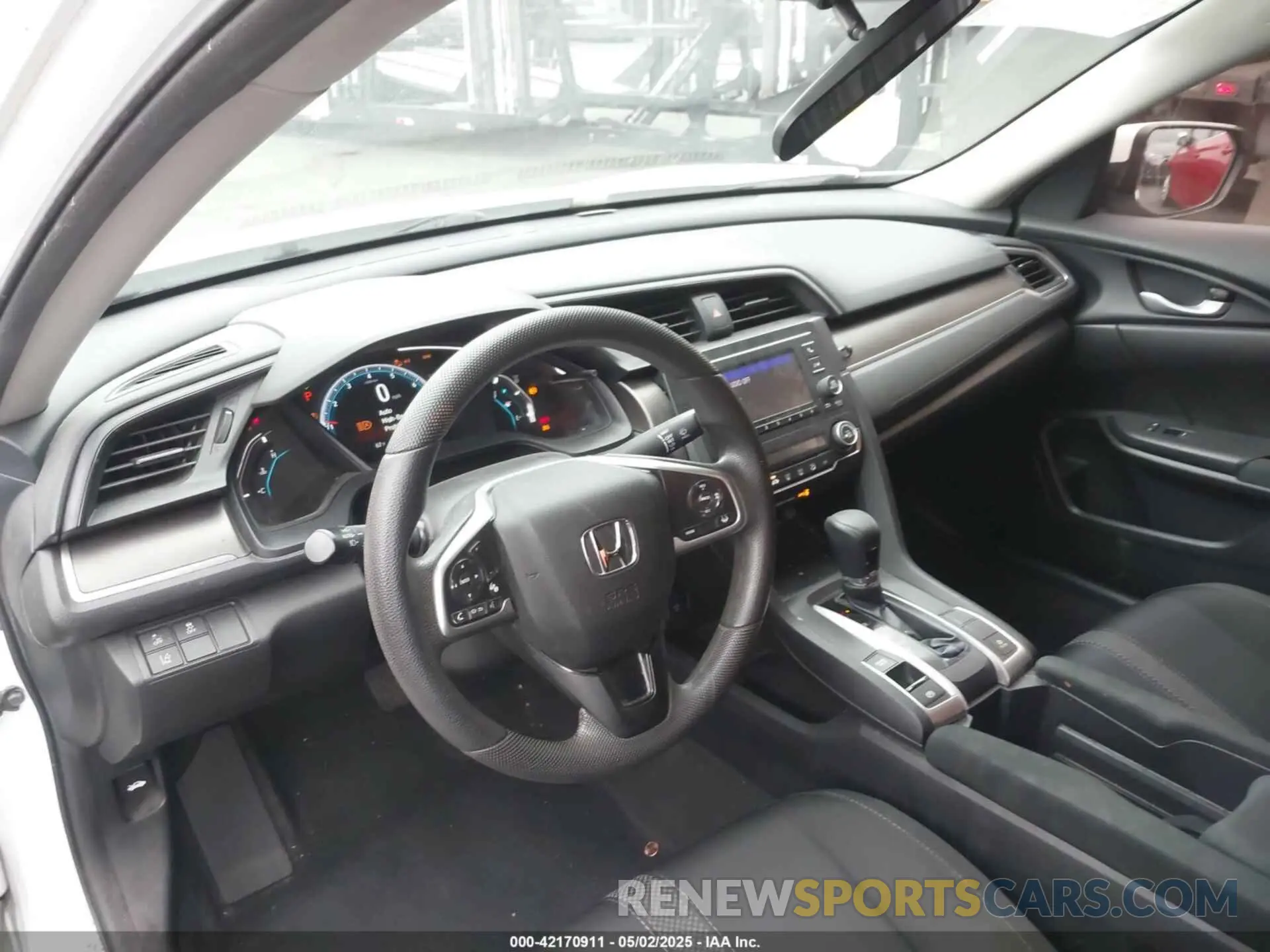 21 Photograph of a damaged car 2HGFC2F68KH587637 HONDA CIVIC 2019