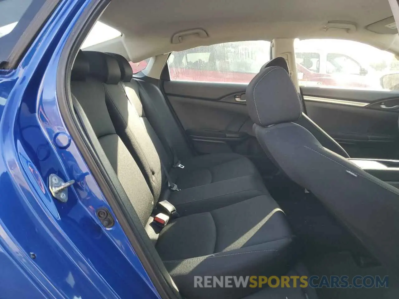 10 Photograph of a damaged car 2HGFC2F68KH598279 HONDA CIVIC 2019