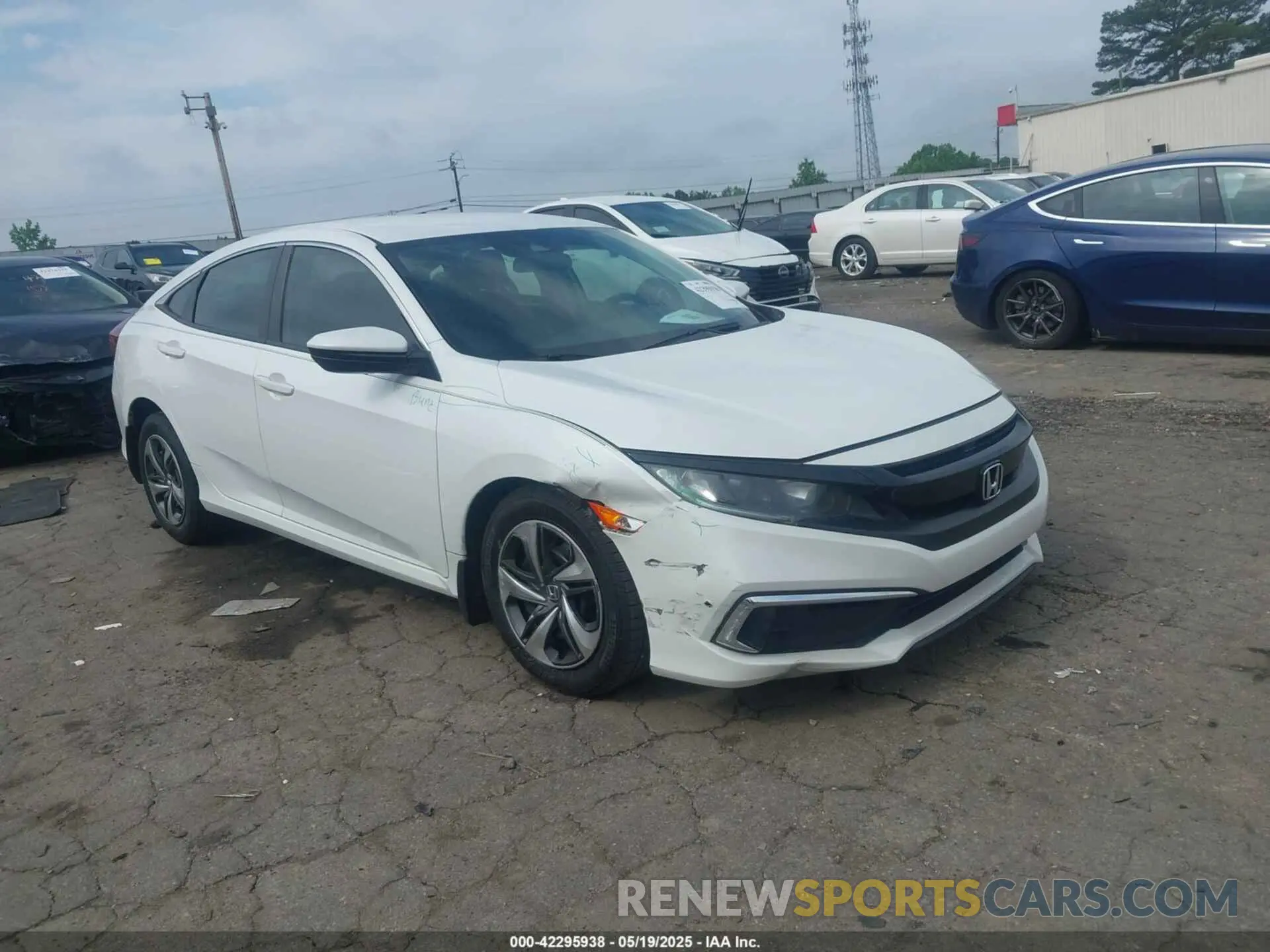 1 Photograph of a damaged car 2HGFC2F68KH603089 HONDA CIVIC 2019