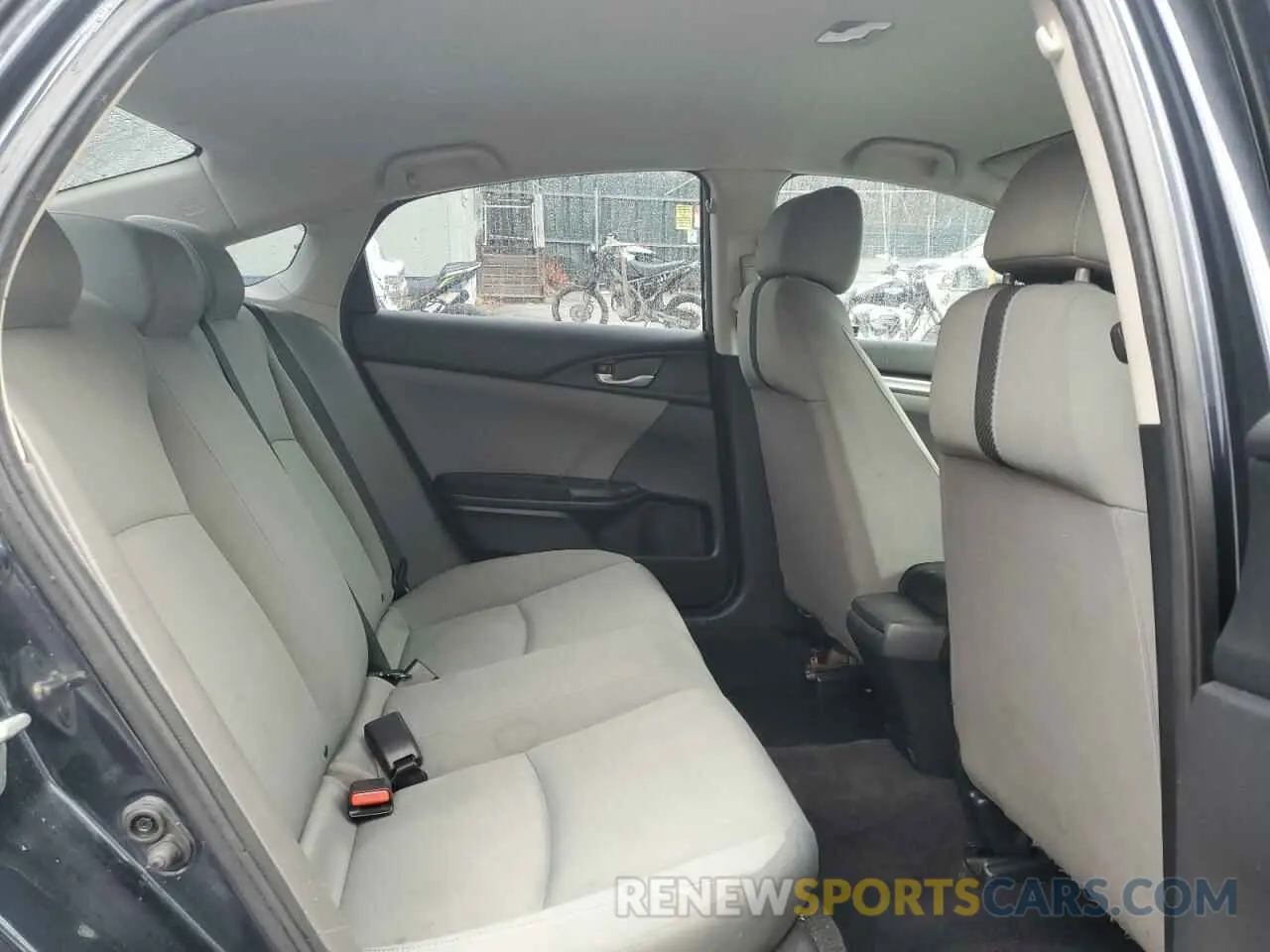 10 Photograph of a damaged car 2HGFC2F69KH574864 HONDA CIVIC 2019