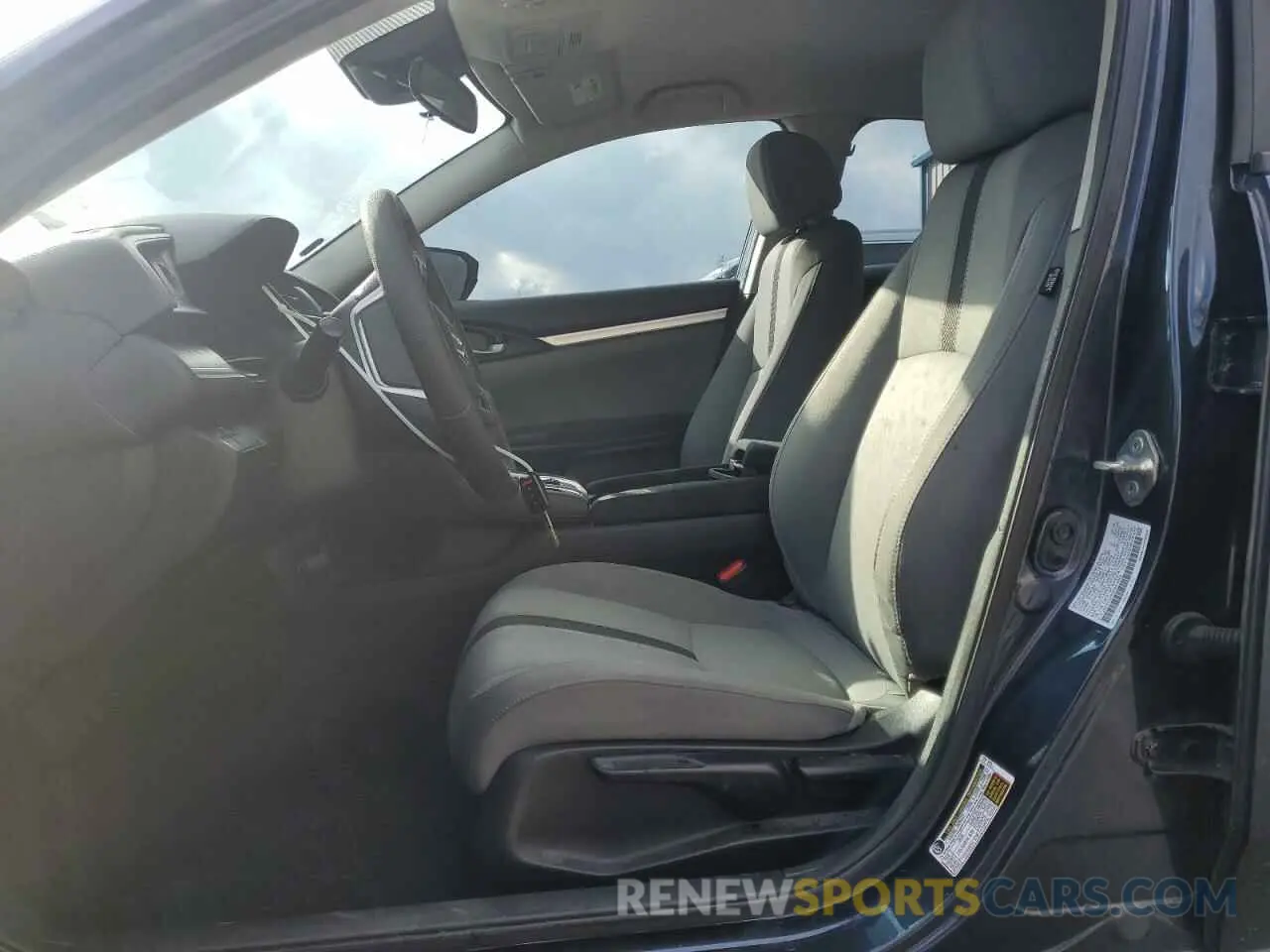 7 Photograph of a damaged car 2HGFC2F69KH574864 HONDA CIVIC 2019