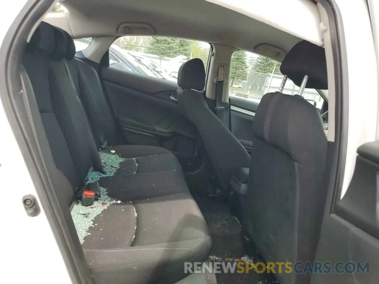 10 Photograph of a damaged car 2HGFC2F69KH586349 HONDA CIVIC 2019