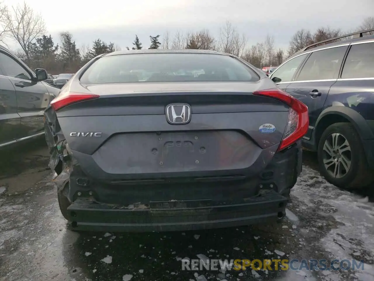 6 Фотография поврежденного автомобиля 2HGFC2F69KH588439 HONDA CIVIC 2019