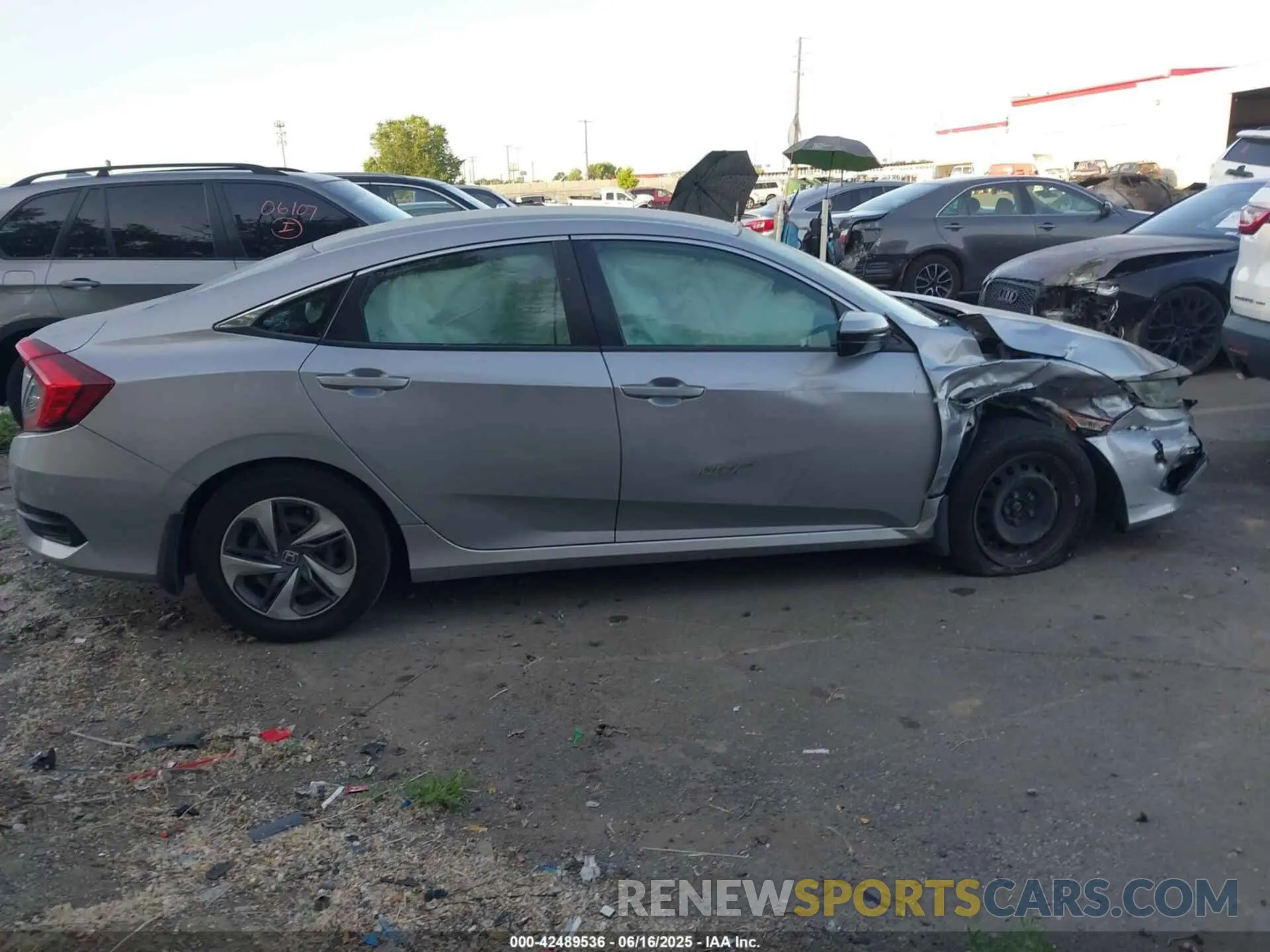 13 Фотография поврежденного автомобиля 2HGFC2F6XKH514592 HONDA CIVIC 2019