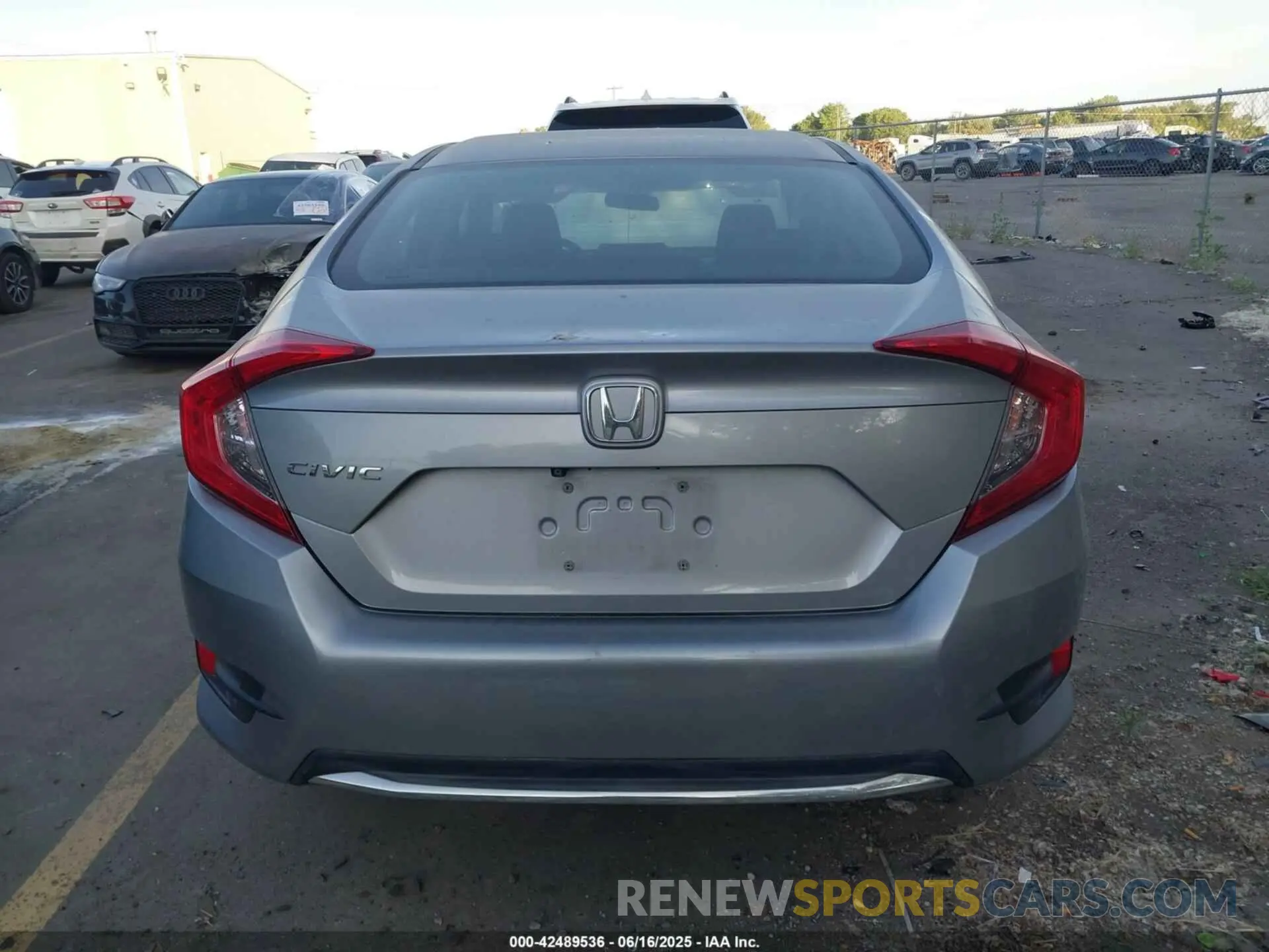 16 Фотография поврежденного автомобиля 2HGFC2F6XKH514592 HONDA CIVIC 2019