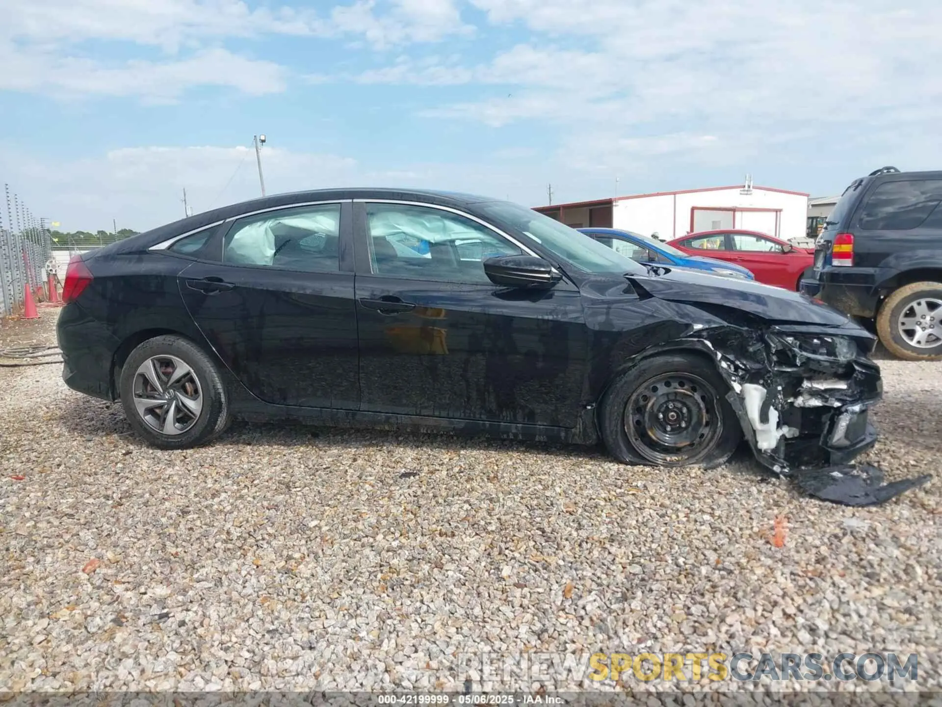 12 Photograph of a damaged car 2HGFC2F6XKH515094 HONDA CIVIC 2019