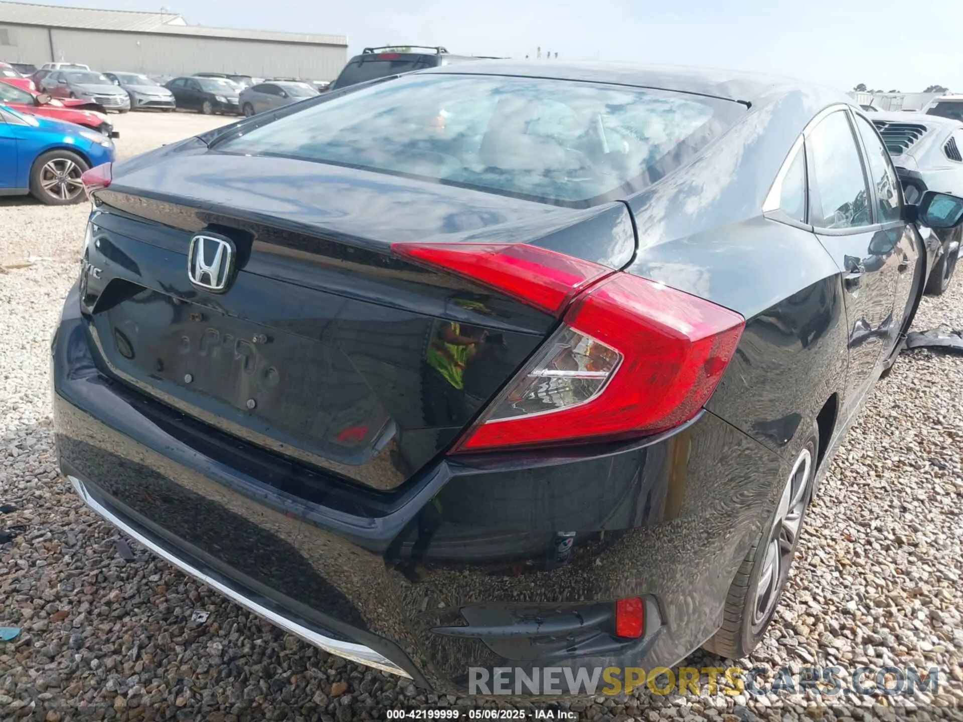 4 Photograph of a damaged car 2HGFC2F6XKH515094 HONDA CIVIC 2019