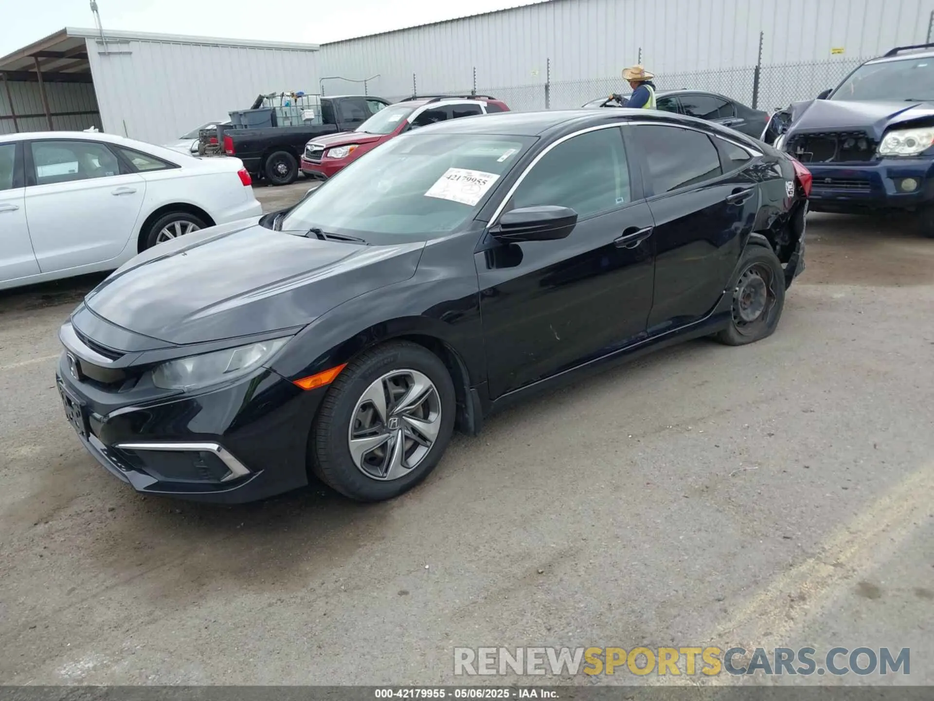 2 Фотография поврежденного автомобиля 2HGFC2F6XKH525382 HONDA CIVIC 2019