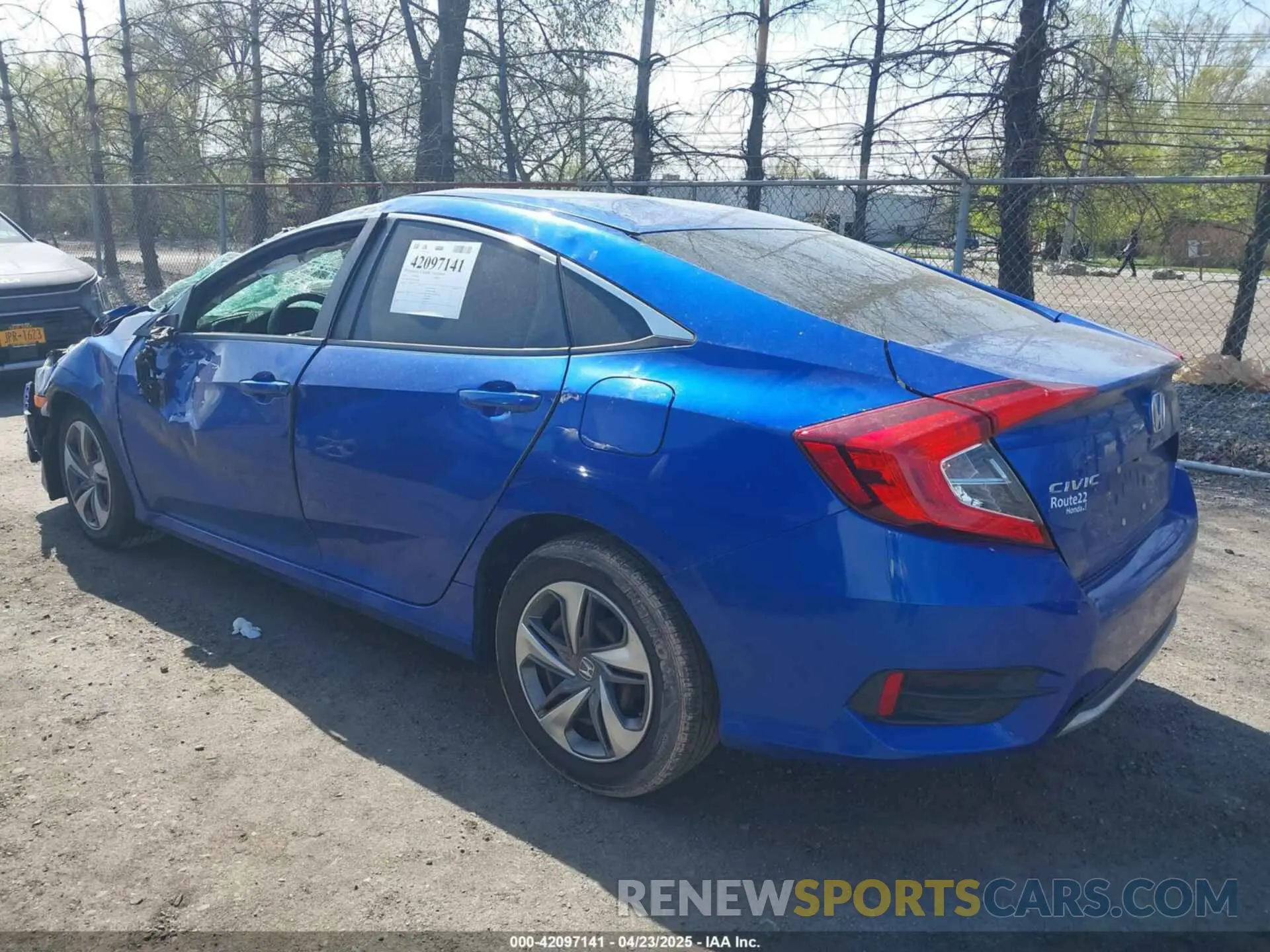 3 Фотография поврежденного автомобиля 2HGFC2F6XKH540397 HONDA CIVIC 2019