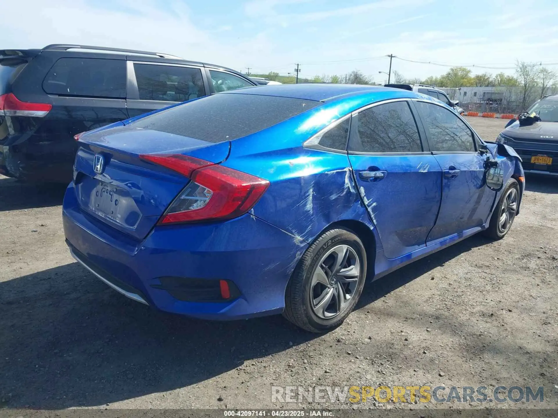 4 Фотография поврежденного автомобиля 2HGFC2F6XKH540397 HONDA CIVIC 2019