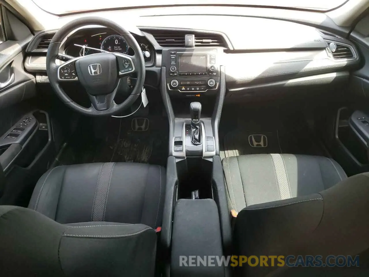 8 Фотография поврежденного автомобиля 2HGFC2F6XKH563002 HONDA CIVIC 2019
