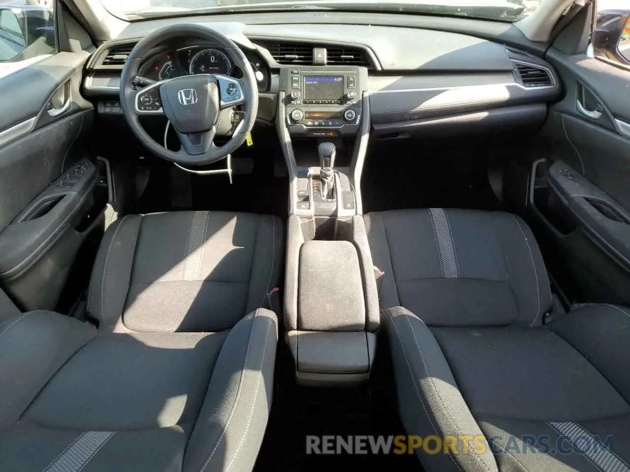 8 Фотография поврежденного автомобиля 2HGFC2F6XKH565719 HONDA CIVIC 2019