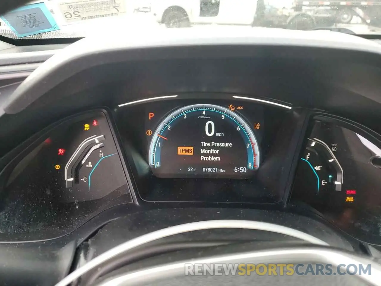 9 Photograph of a damaged car 2HGFC2F6XKH580074 HONDA CIVIC 2019