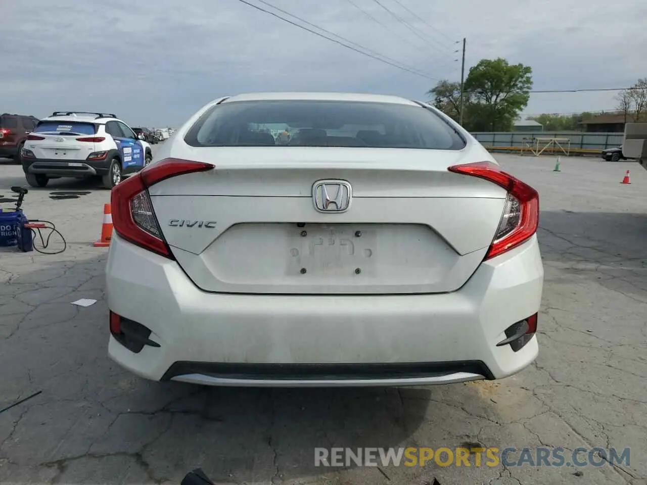 6 Photograph of a damaged car 2HGFC2F6XKH606222 HONDA CIVIC 2019