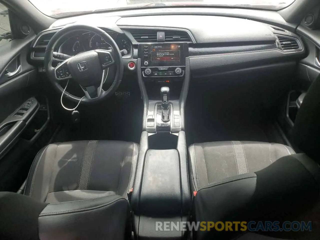 8 Photograph of a damaged car 2HGFC2F80KH517096 HONDA CIVIC 2019