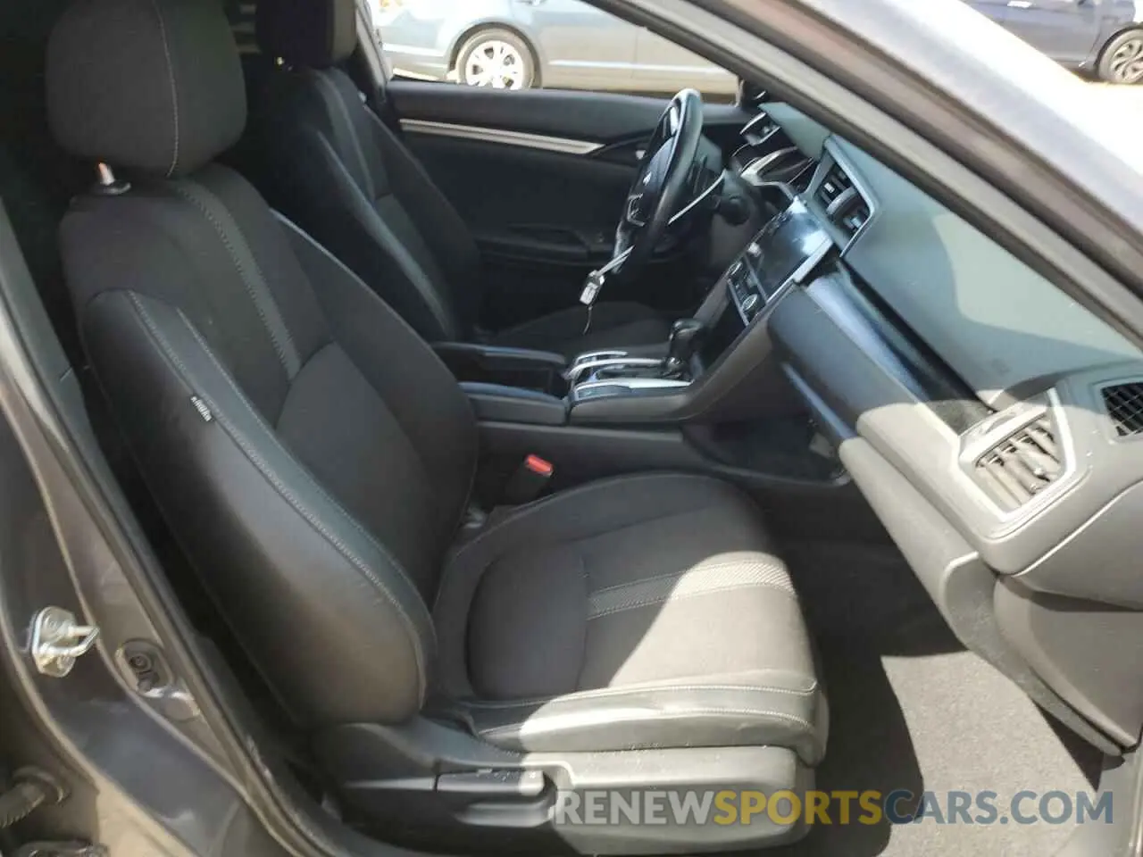 7 Photograph of a damaged car 2HGFC2F80KH523447 HONDA CIVIC 2019
