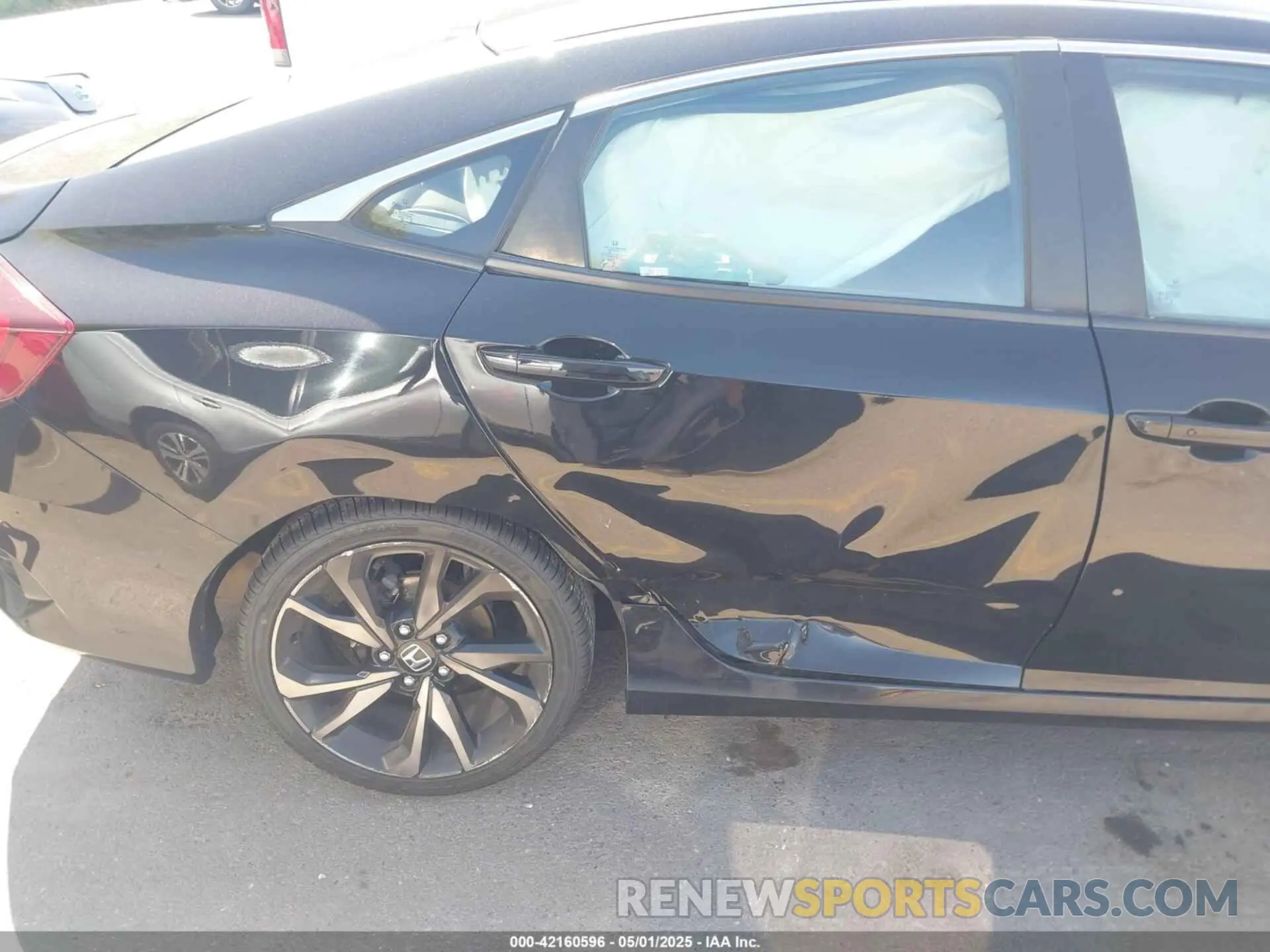 6 Photograph of a damaged car 2HGFC2F80KH525781 HONDA CIVIC 2019