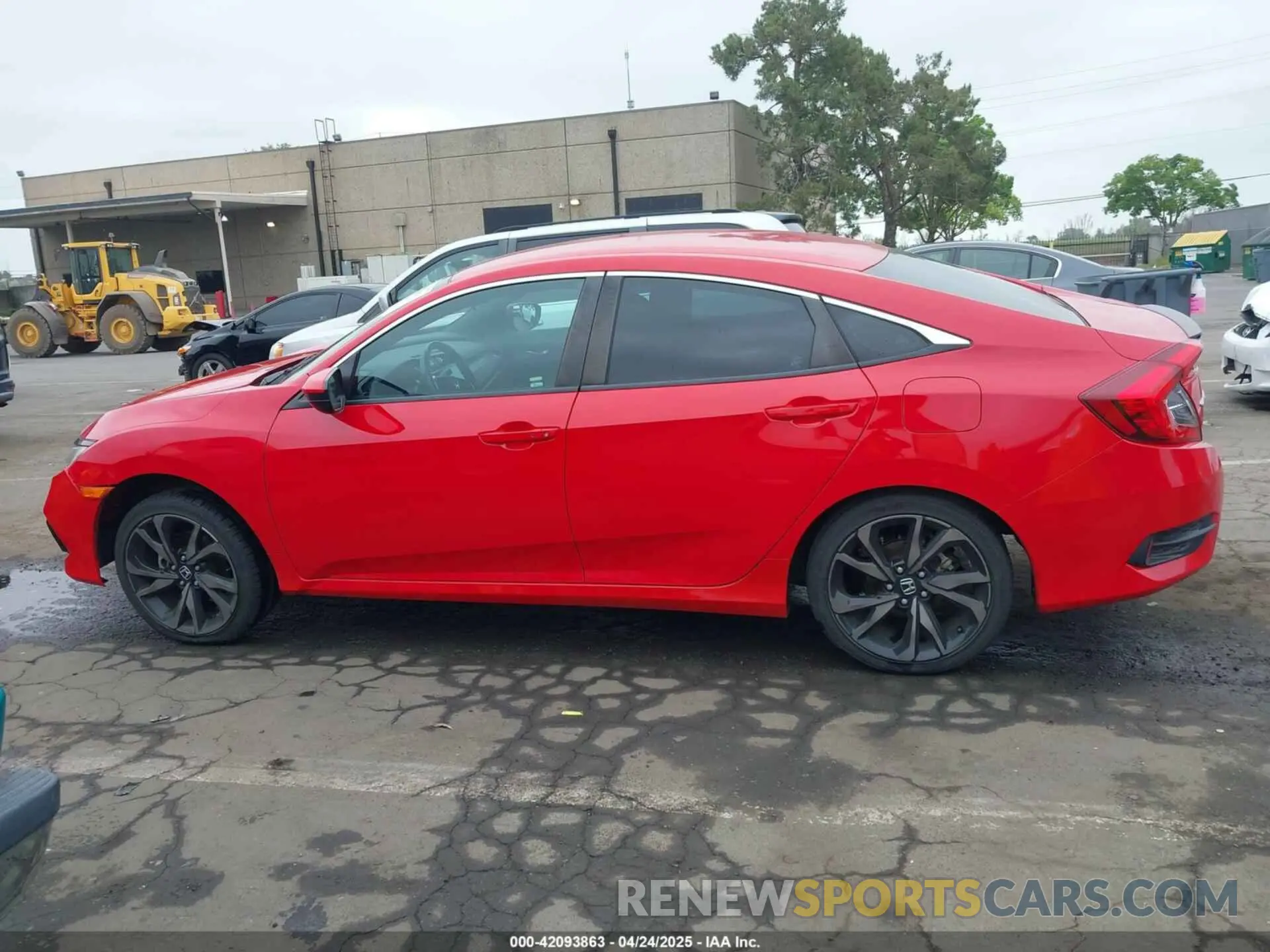 14 Photograph of a damaged car 2HGFC2F80KH538093 HONDA CIVIC 2019