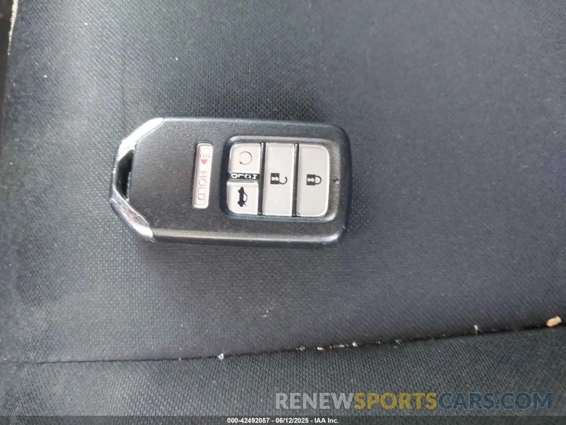 11 Photograph of a damaged car 2HGFC2F80KH594082 HONDA CIVIC 2019