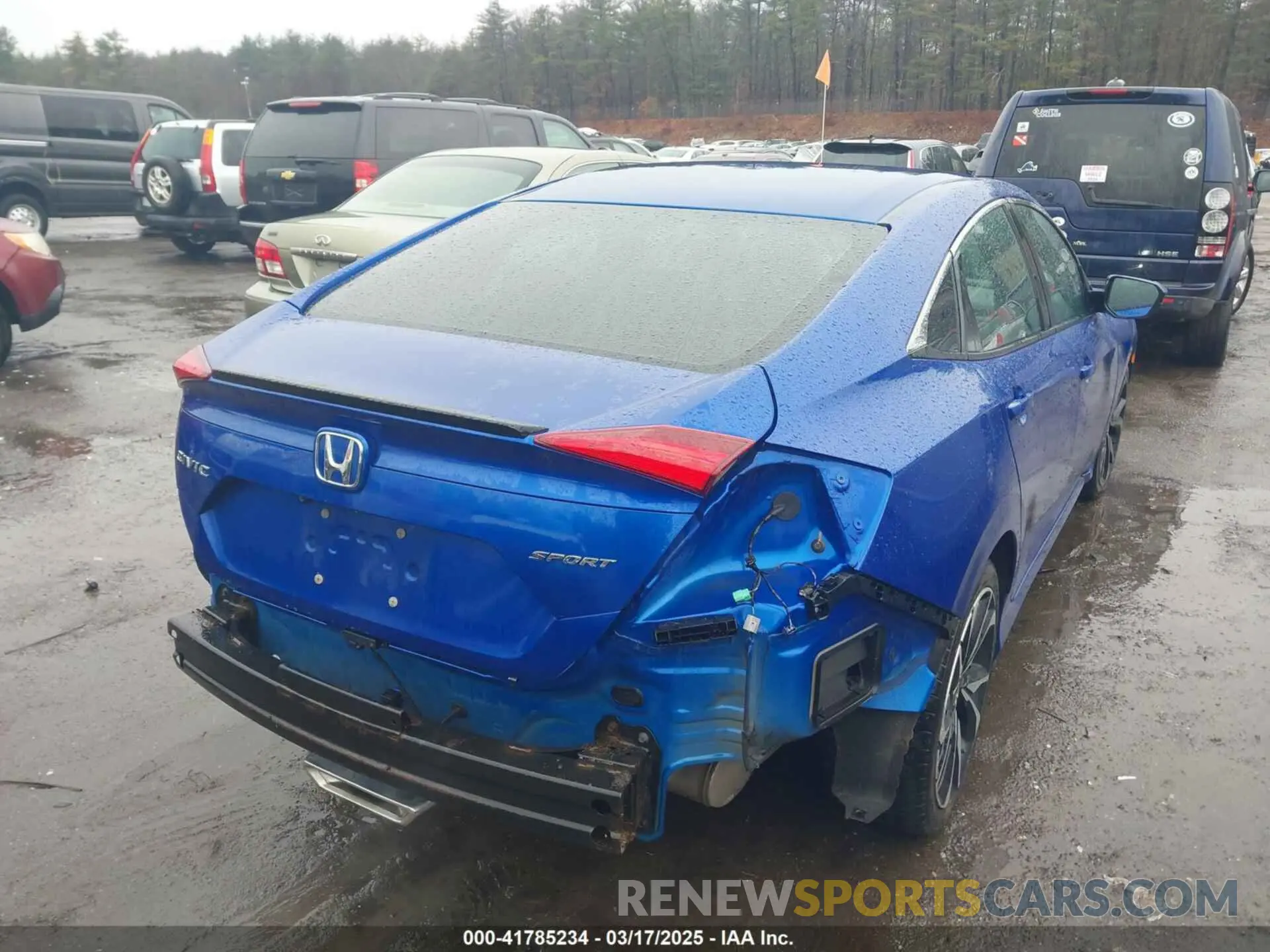 4 Photograph of a damaged car 2HGFC2F80KH602942 HONDA CIVIC 2019