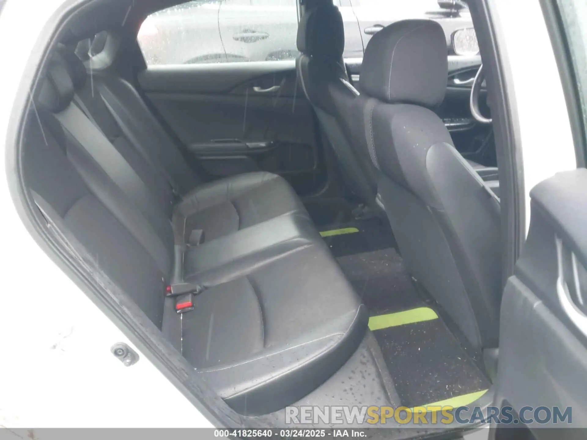 8 Фотография поврежденного автомобиля 2HGFC2F80KH605100 HONDA CIVIC 2019