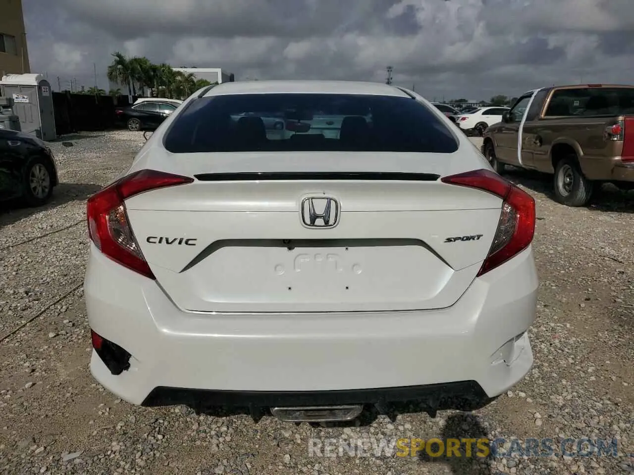 6 Фотография поврежденного автомобиля 2HGFC2F81KH502641 HONDA CIVIC 2019