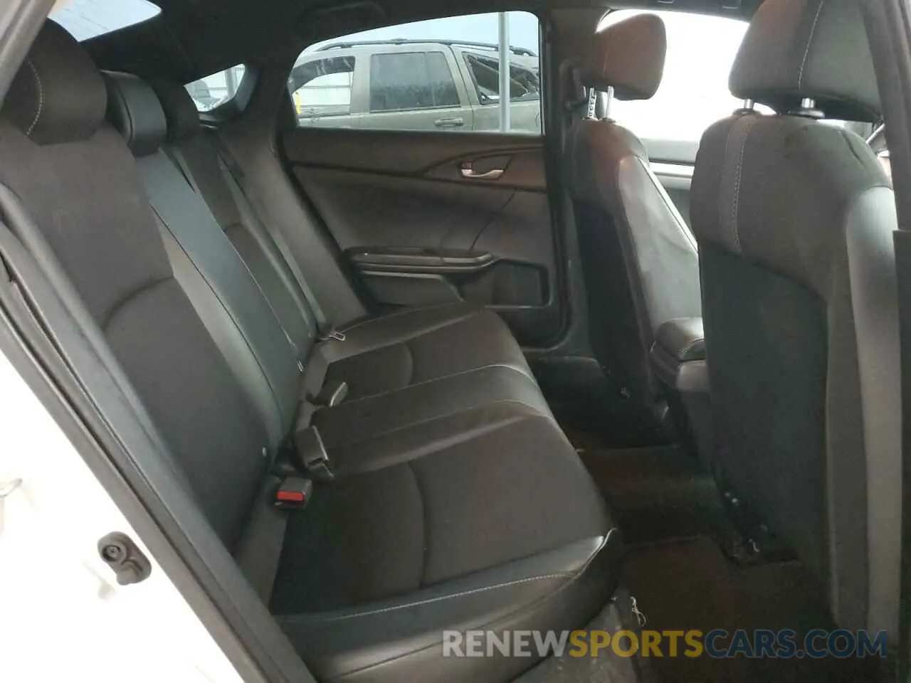 10 Photograph of a damaged car 2HGFC2F81KH518239 HONDA CIVIC 2019