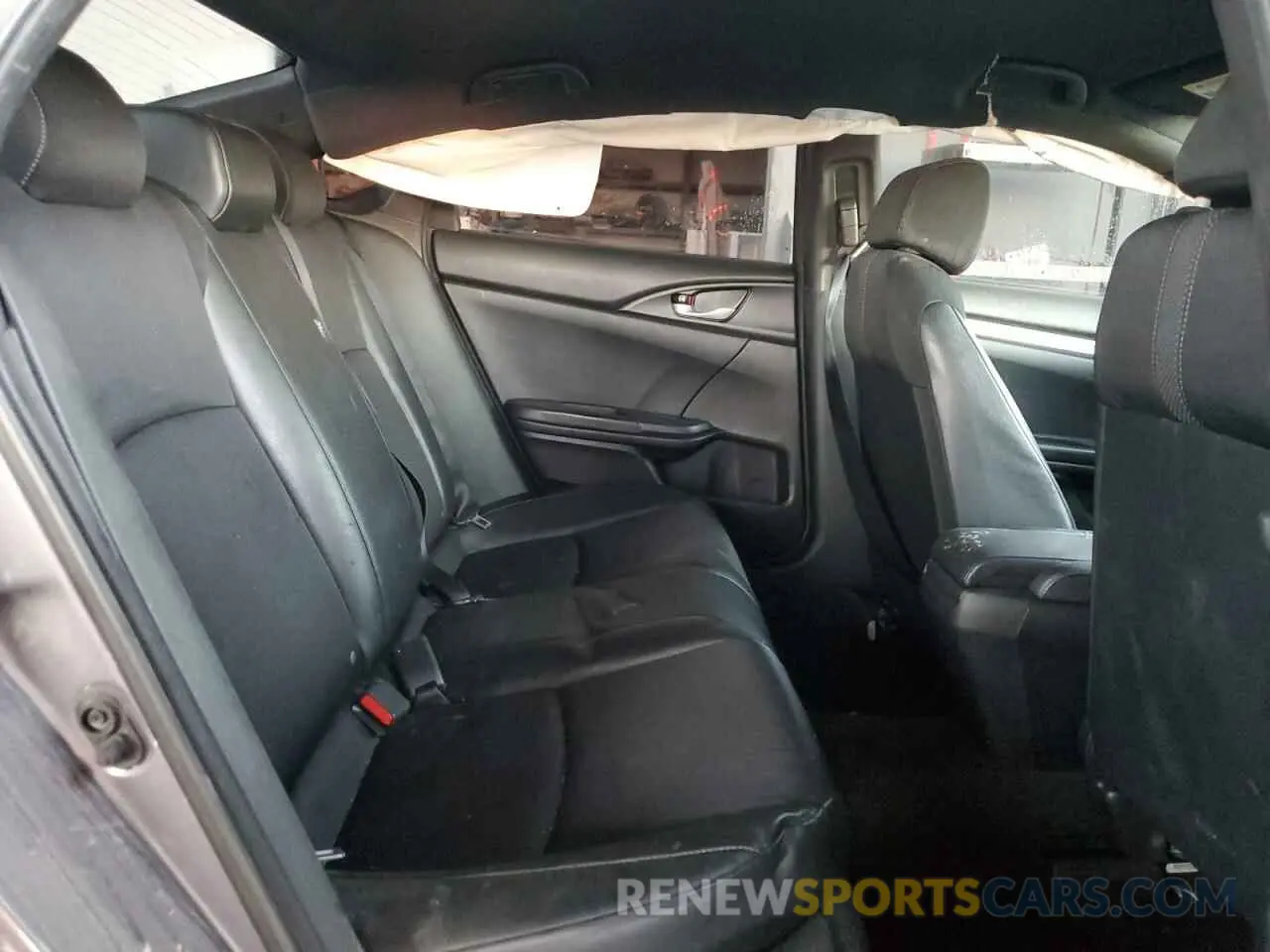 10 Photograph of a damaged car 2HGFC2F81KH528317 HONDA CIVIC 2019