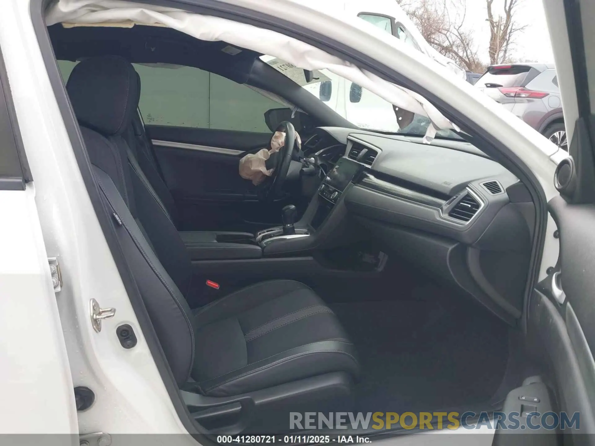 5 Фотография поврежденного автомобиля 2HGFC2F81KH528849 HONDA CIVIC 2019